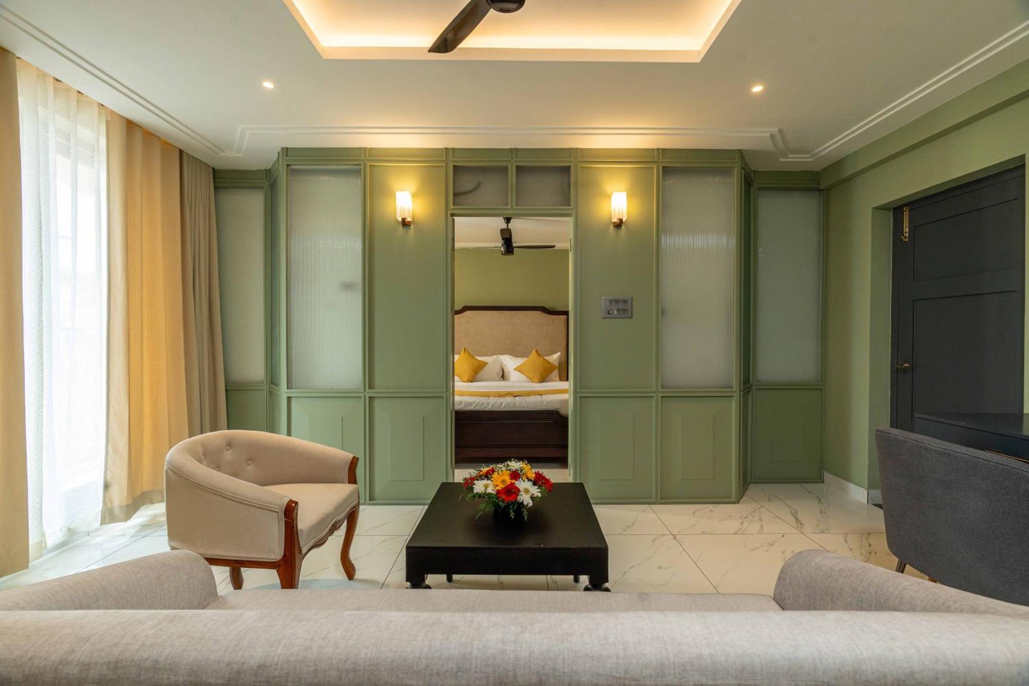 Hotel Court 11 By Dimora Kochi