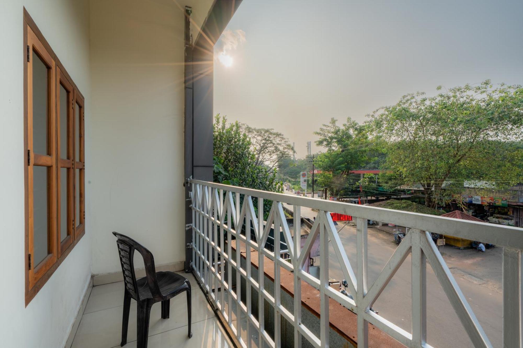 Chaithanya Residency Hotel *