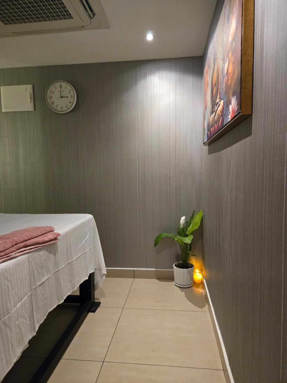 Moonbasa Boutique And Infopark , Kakkanad Hotel