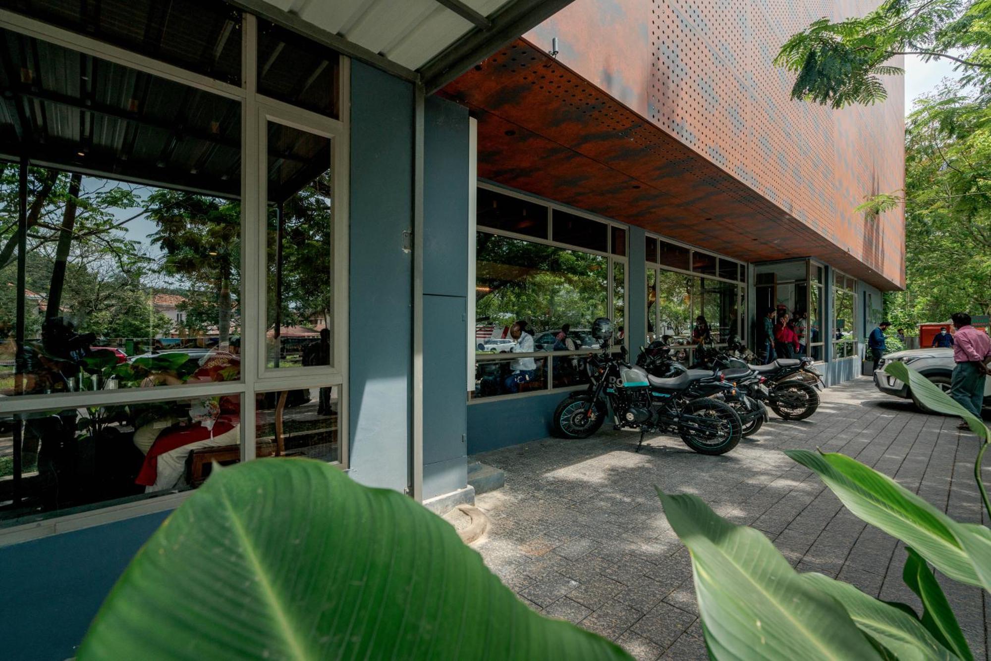 Aryaas Regent Hotel Kochi