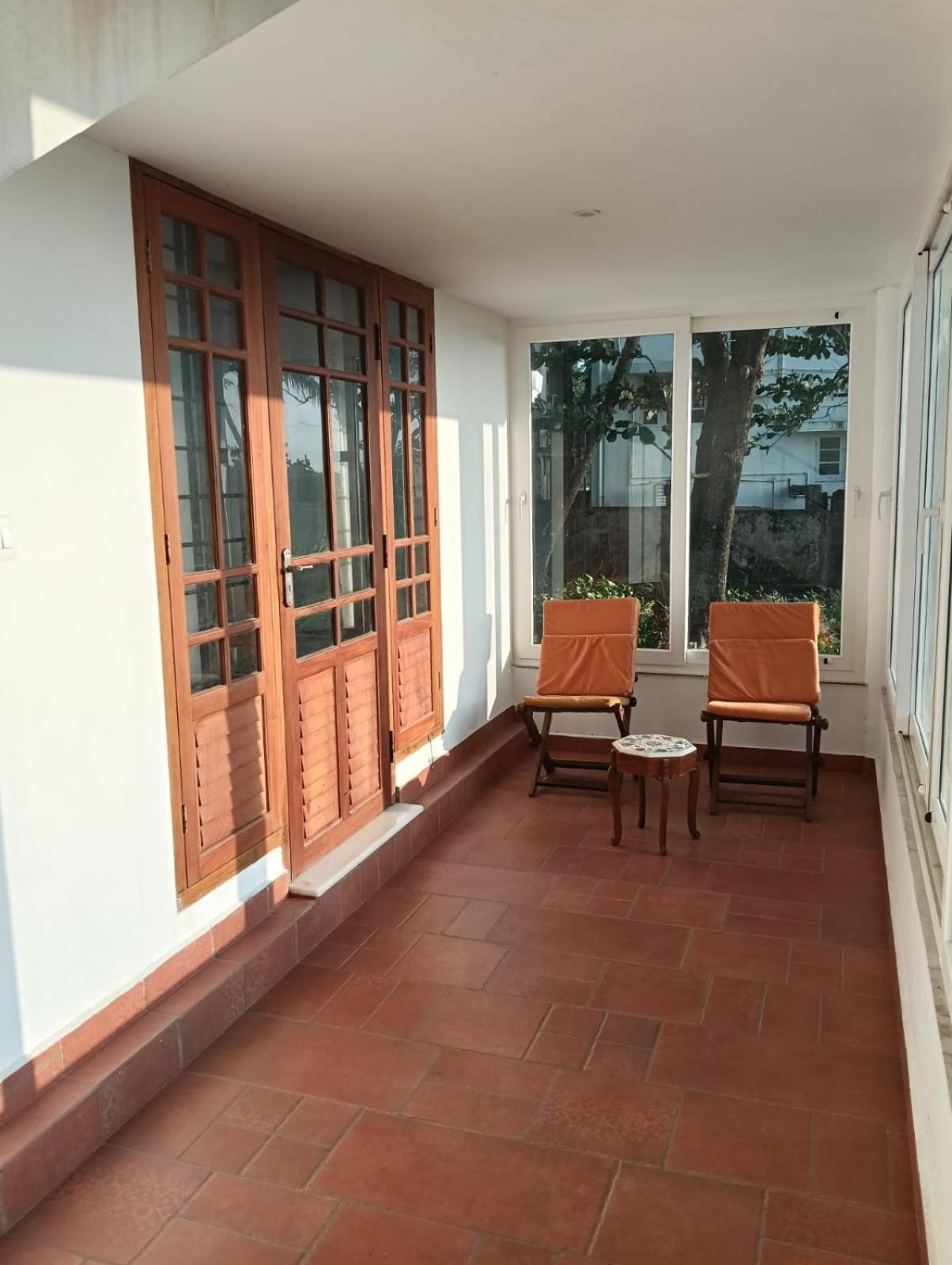 Ocean Clifade Homestay *