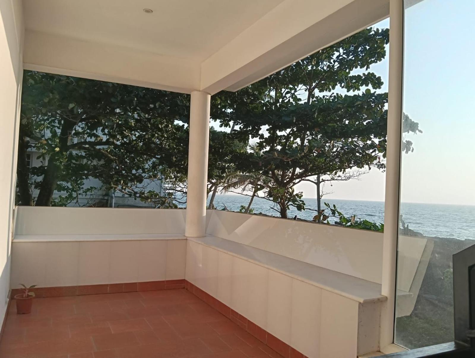 Homestay Ocean Clifade