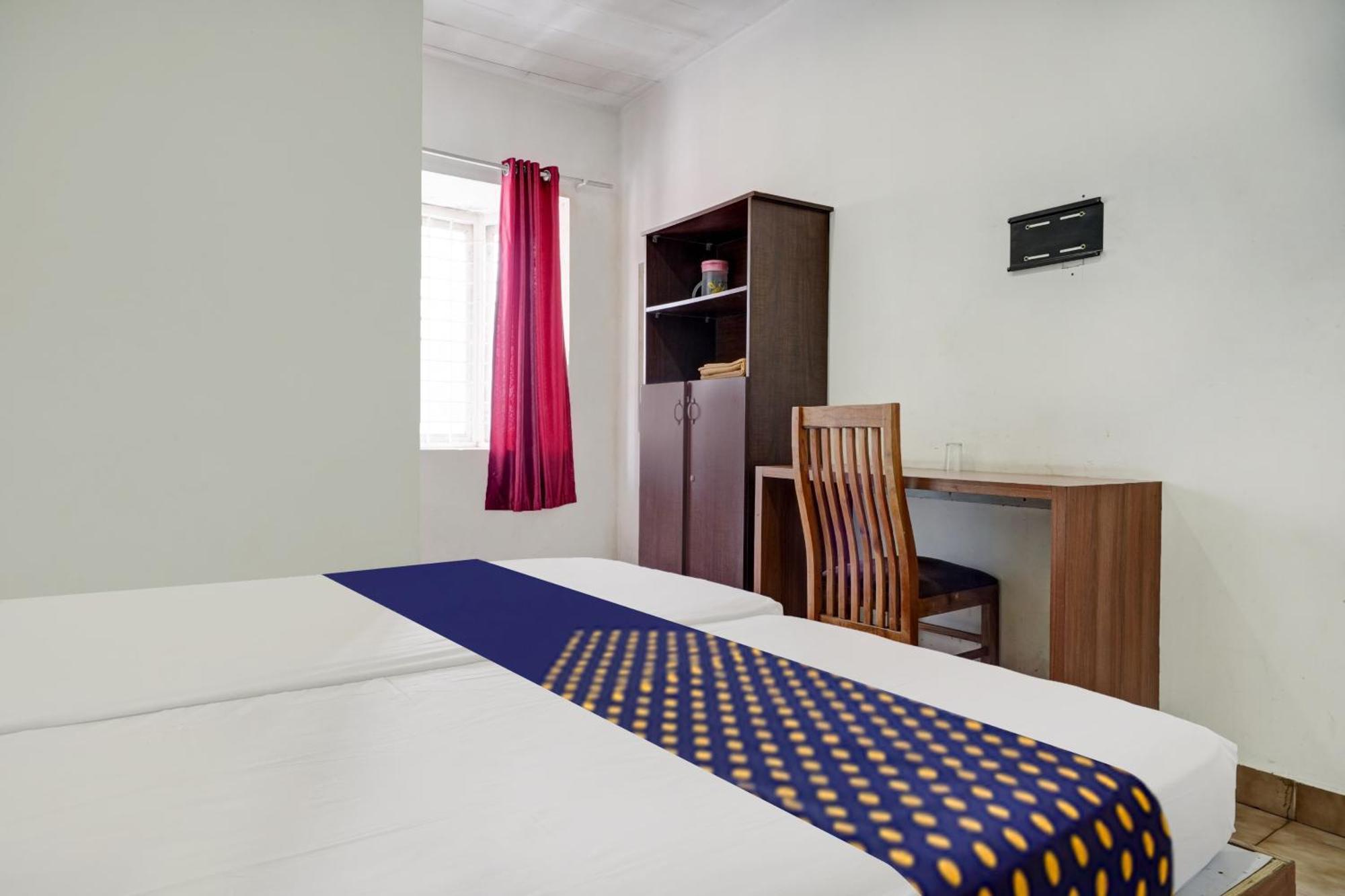 Hotel Spot On Riyan