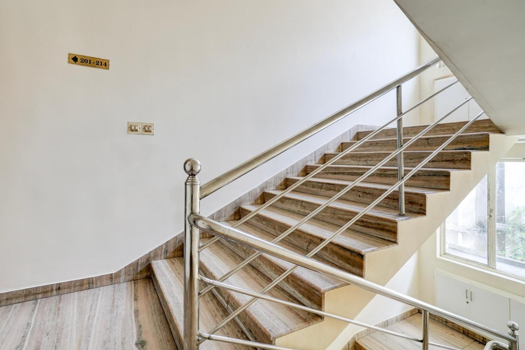 Hotel Collection O Mg Road 4*
