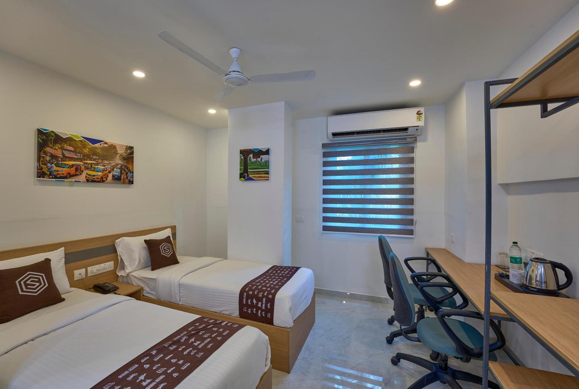 Sapphire Club Hub 3* Kochi