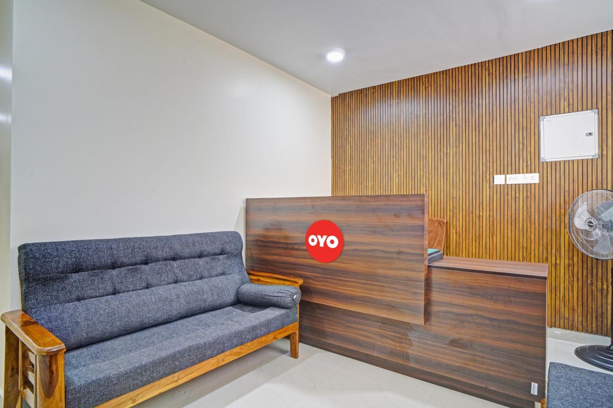 O Crystal Executive