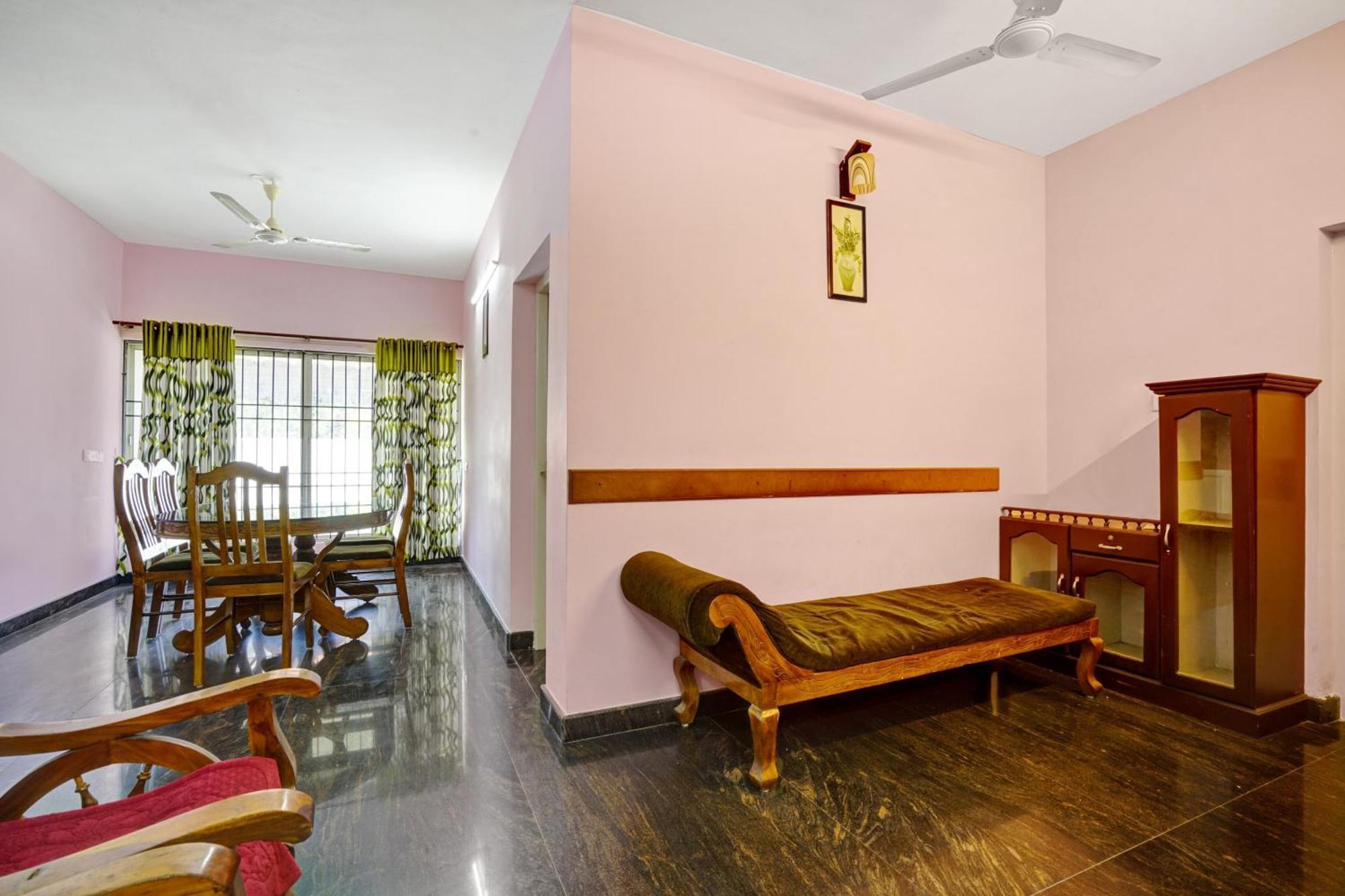 Hotel O High 5 3*