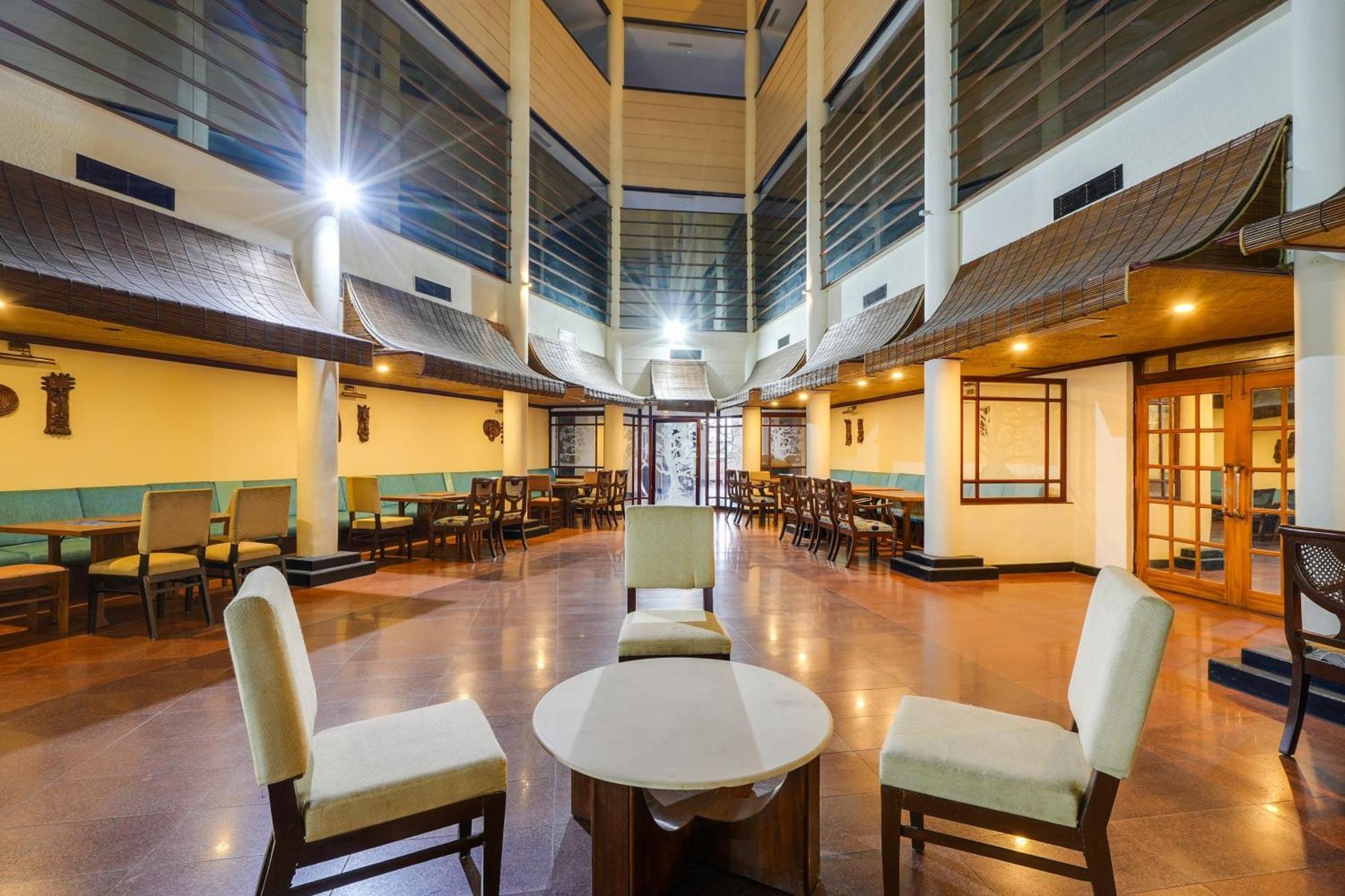 Palette Mg Road Ernakulam Hotel 3*