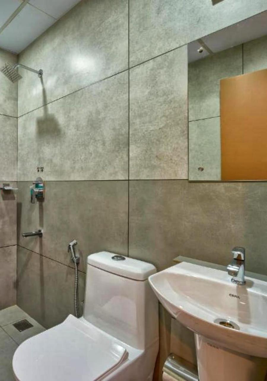 Sapphire Club Hub Hotel
