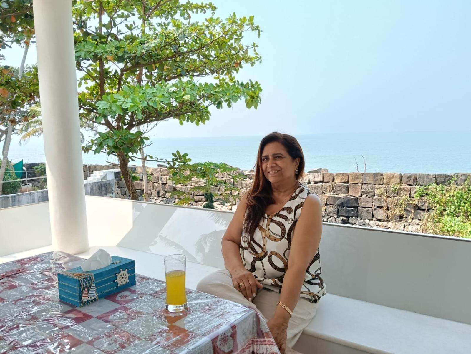 Homestay Ocean Clifade