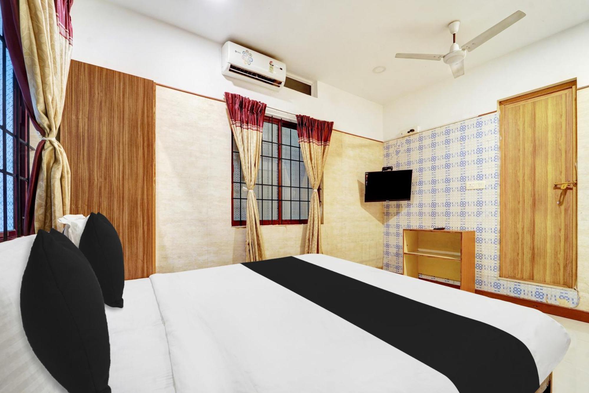 Super Collection O Vazhakkala Kakkanad 4* Kochi