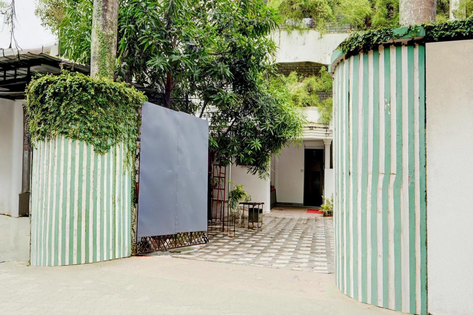 Super Collection O Vazhakkala Kakkanad Hotel 4*