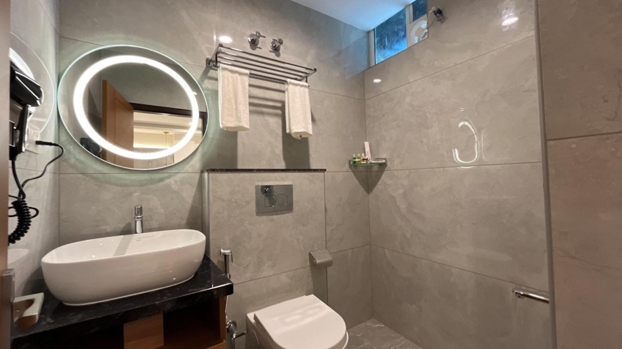 Pearl Palace Hotel 3*