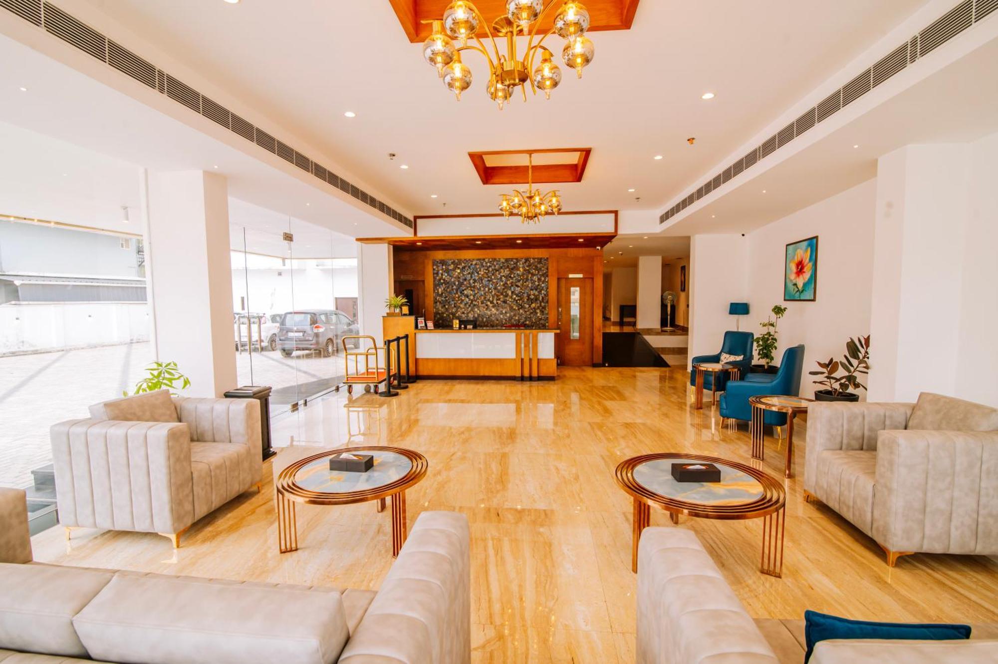 Seven Lights 4* Kochi
