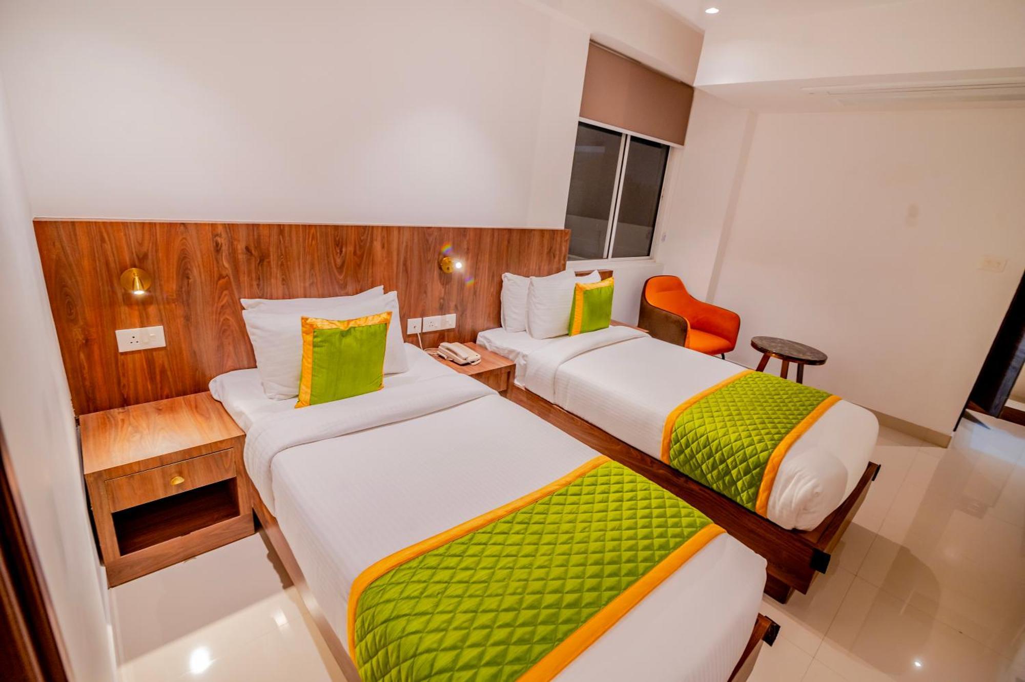 Seven Lights Hotel