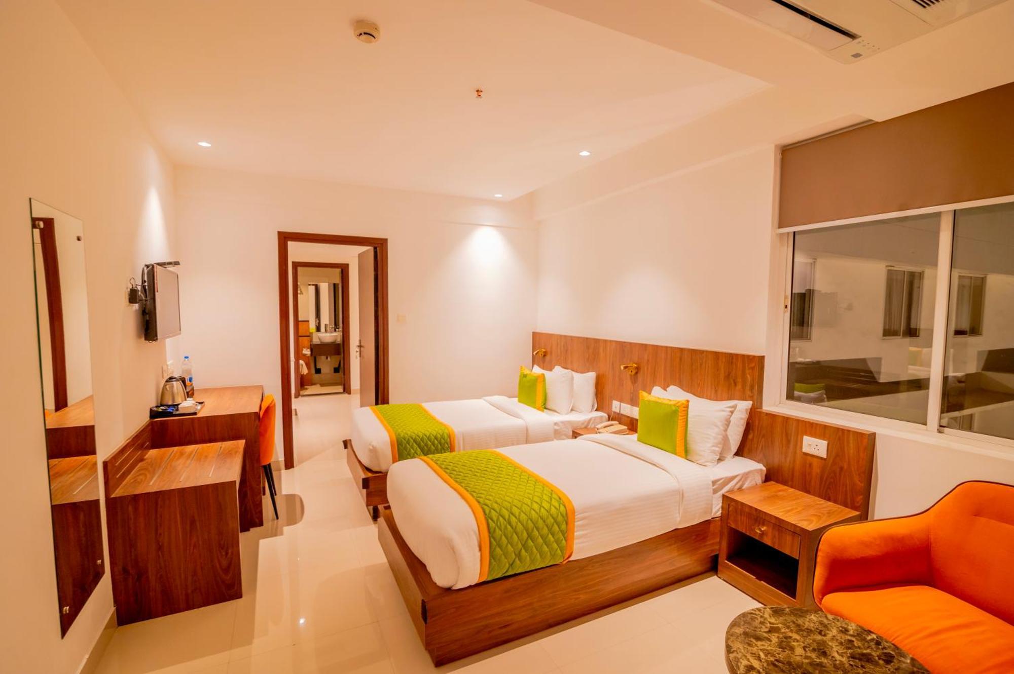 Hotel Seven Lights