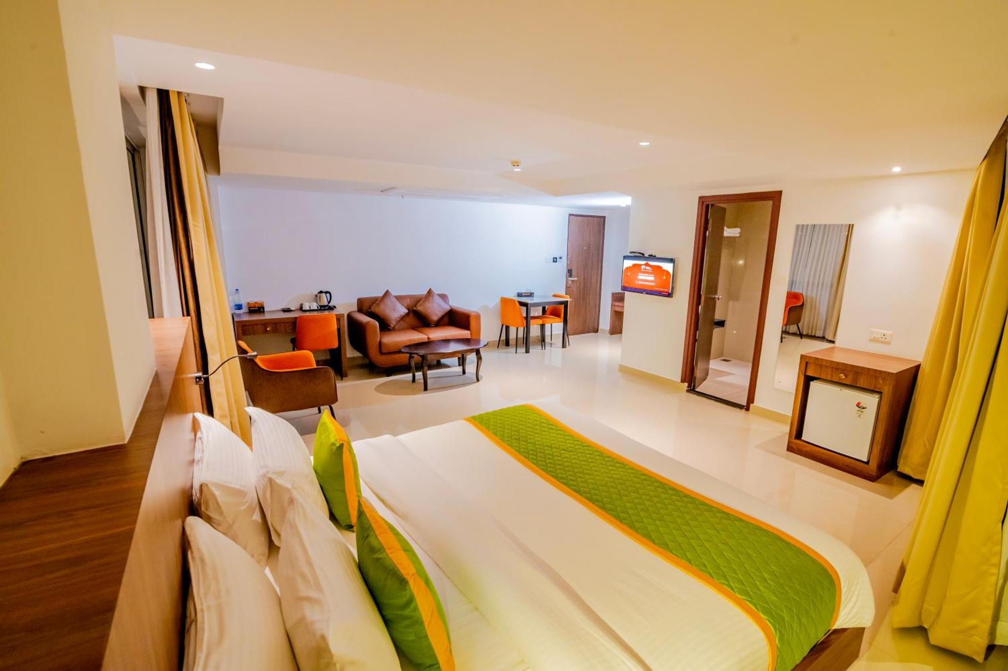Seven Lights Hotel Kochi