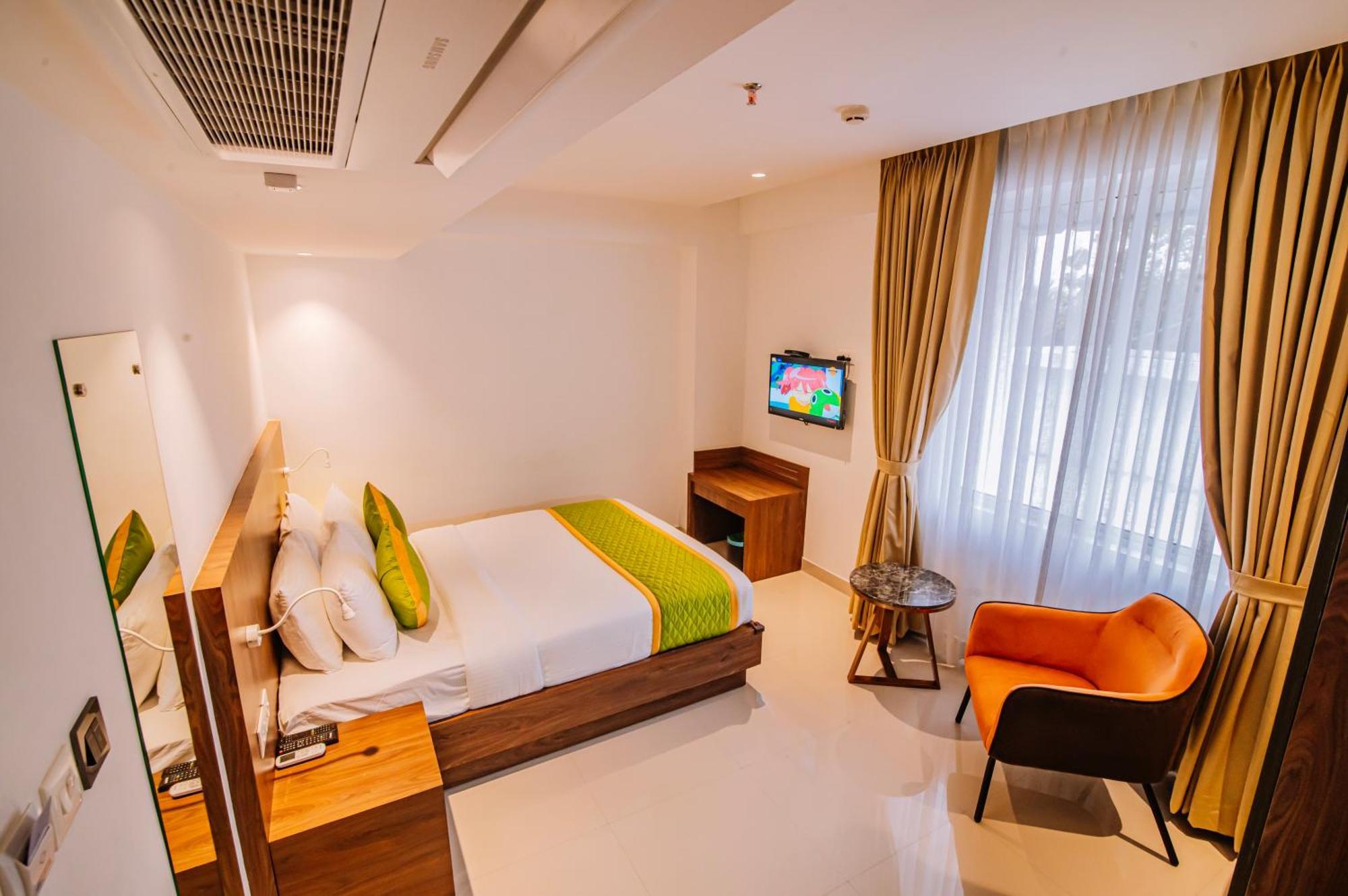 Seven Lights 4* Kochi