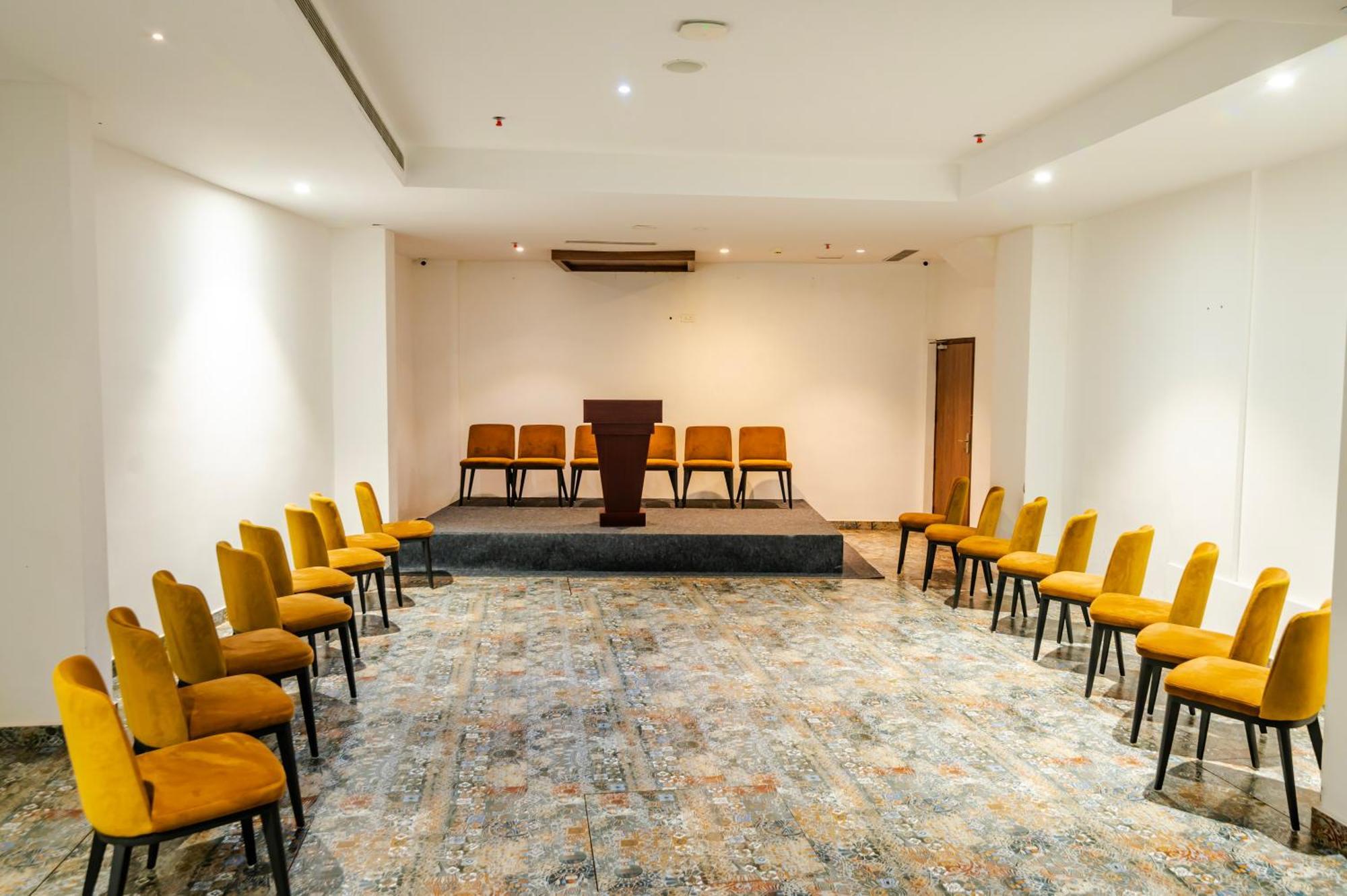 Hotel Seven Lights Kochi