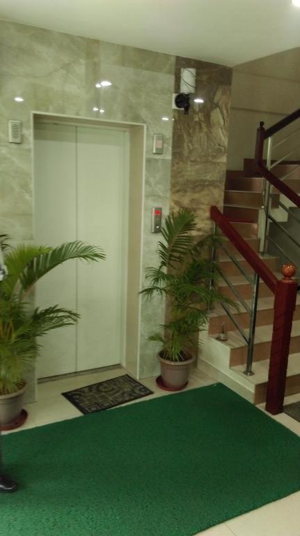 Metro Kochin Business 2*