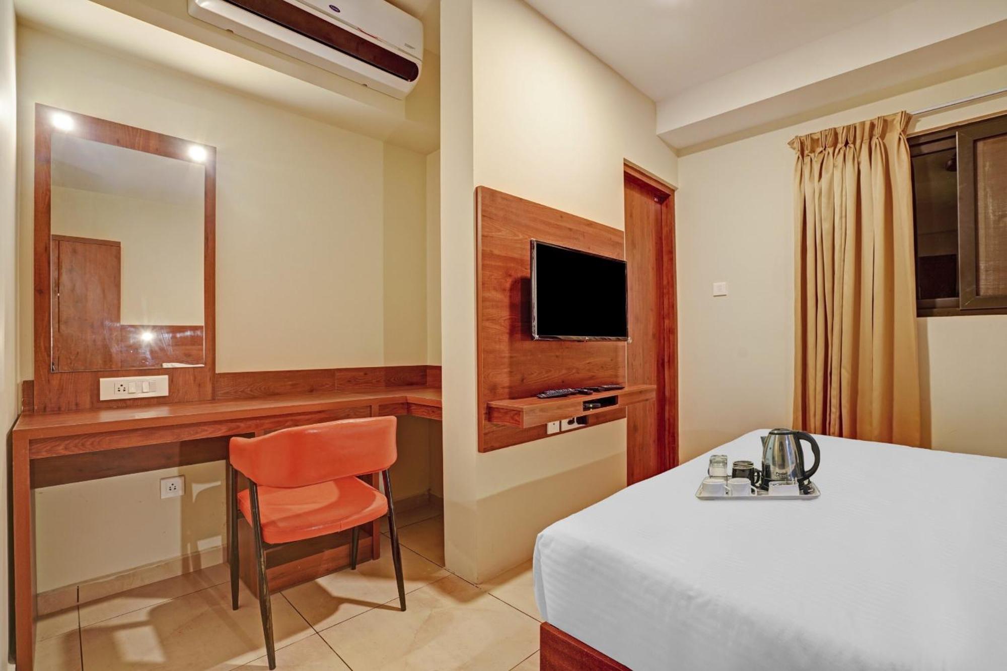 Hotel Super Townhouse Edasserys Sea Pearl Kochi