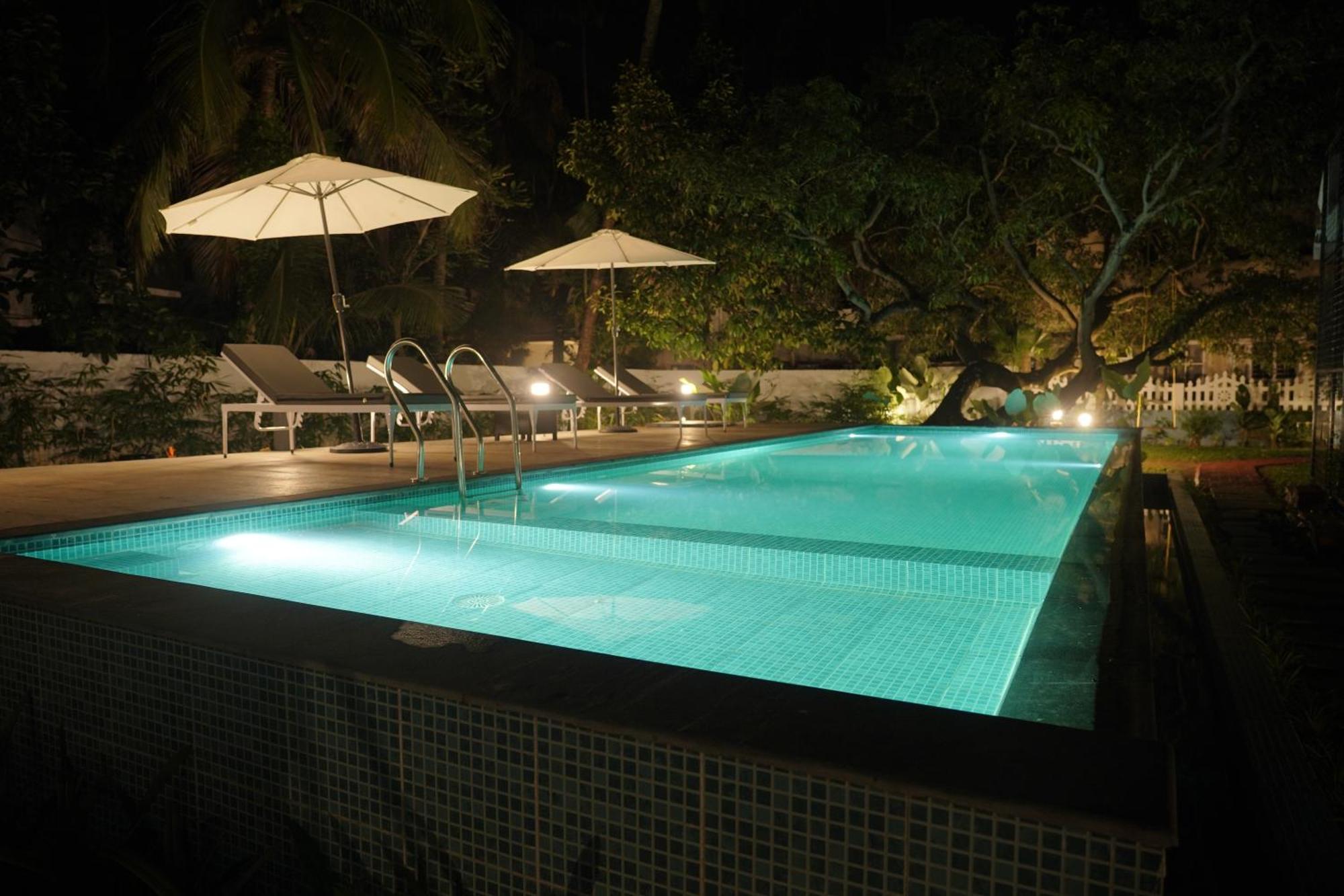 Alfred Place Hotel 2*