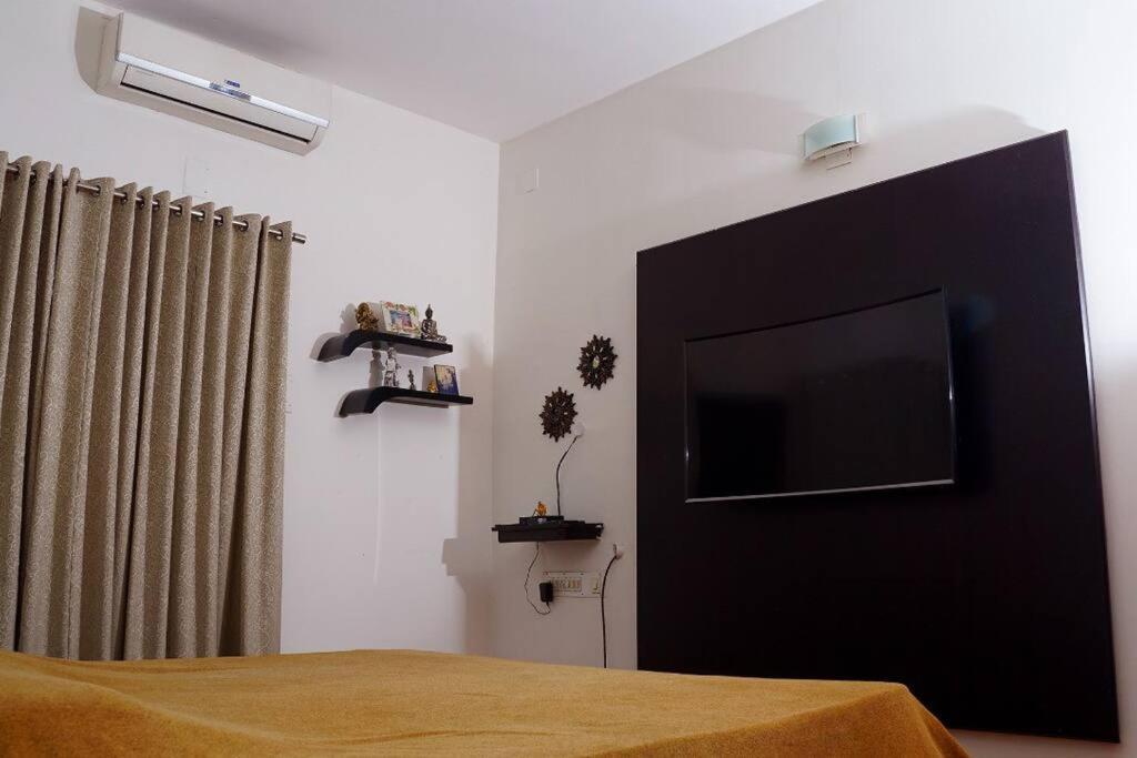 Sowparnika - A Family Experience Apartment *