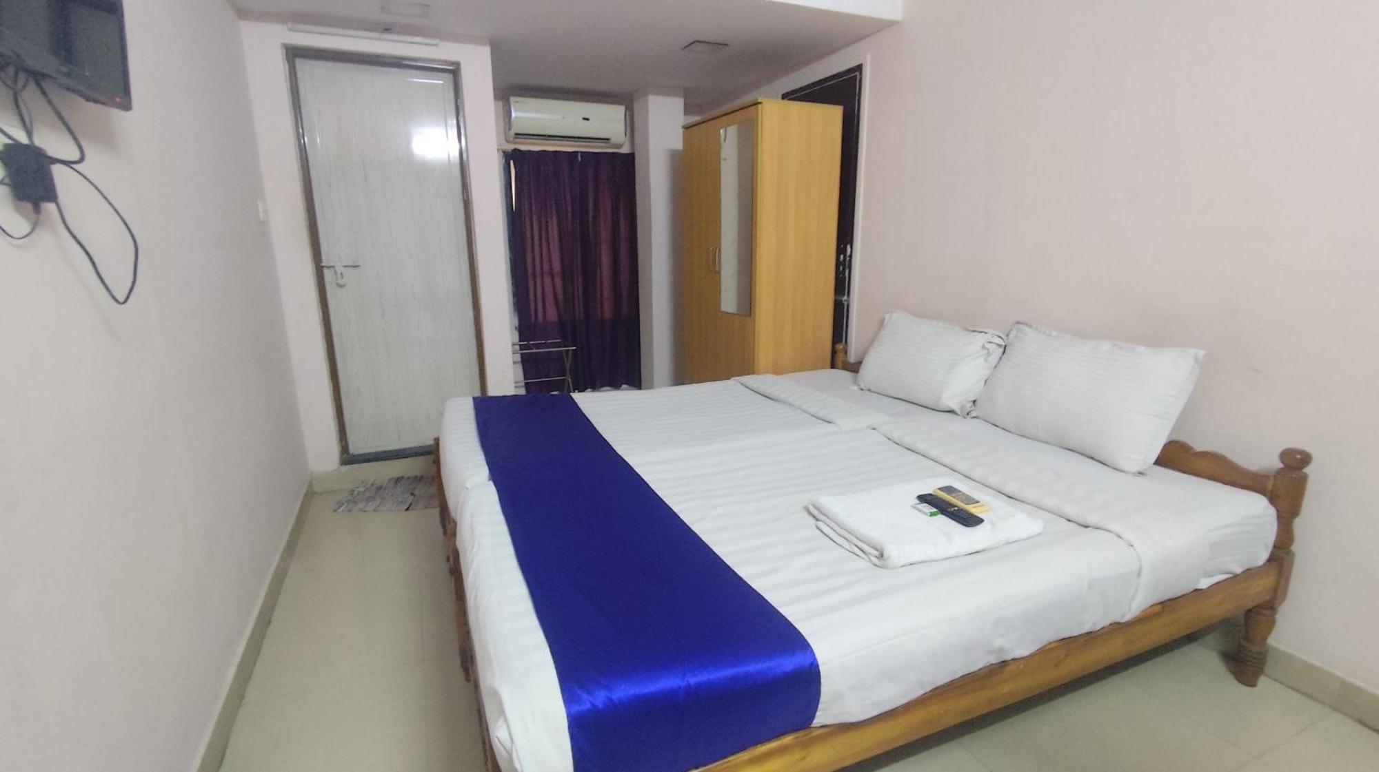 Hotel Tri-star Regency