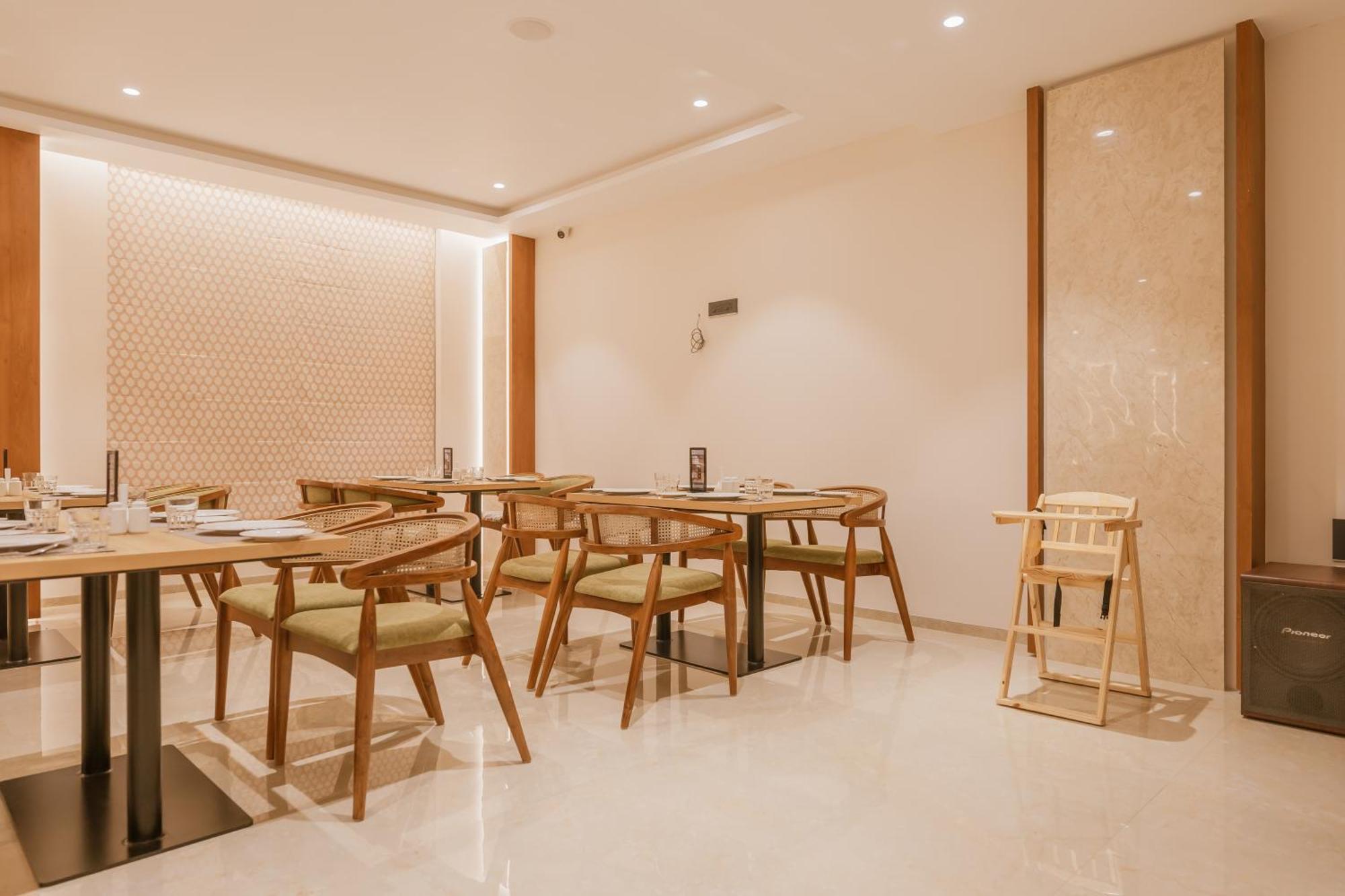 Loft Business Hotel Kochi