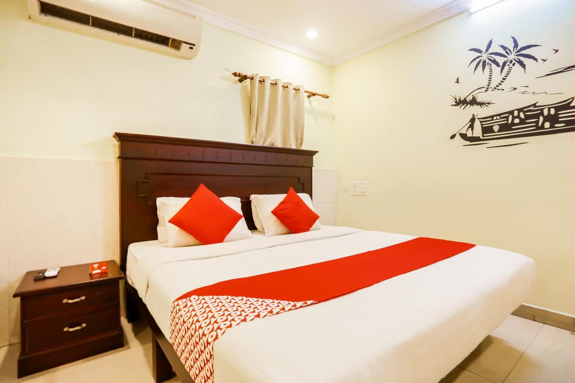 O Padma Junction Mg Road Hotel Kochi