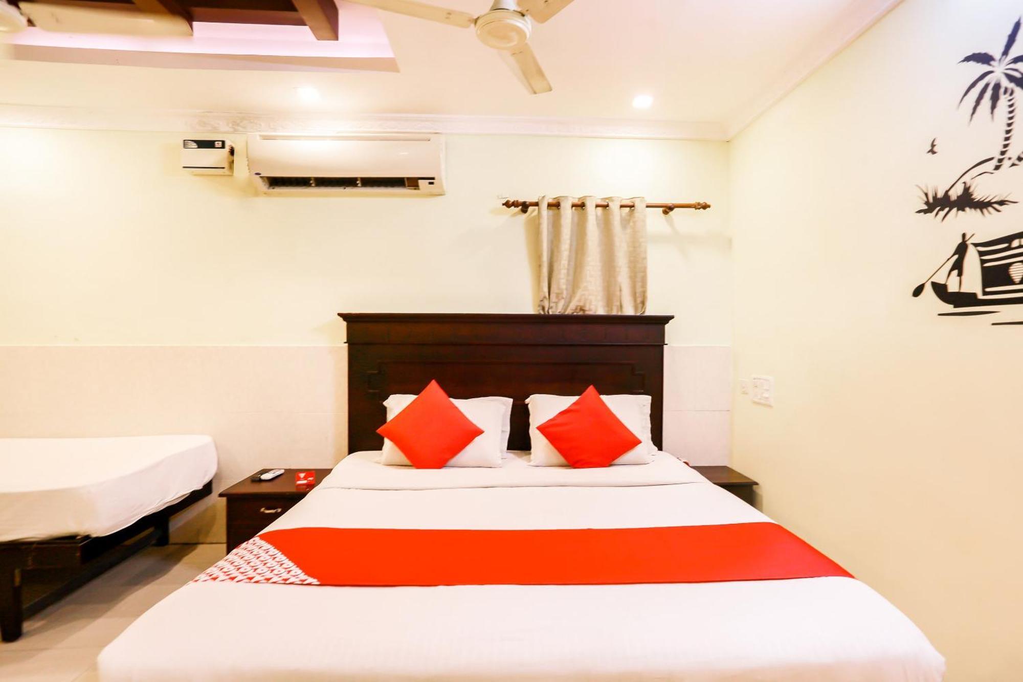 Hotel O Padma Junction Mg Road *