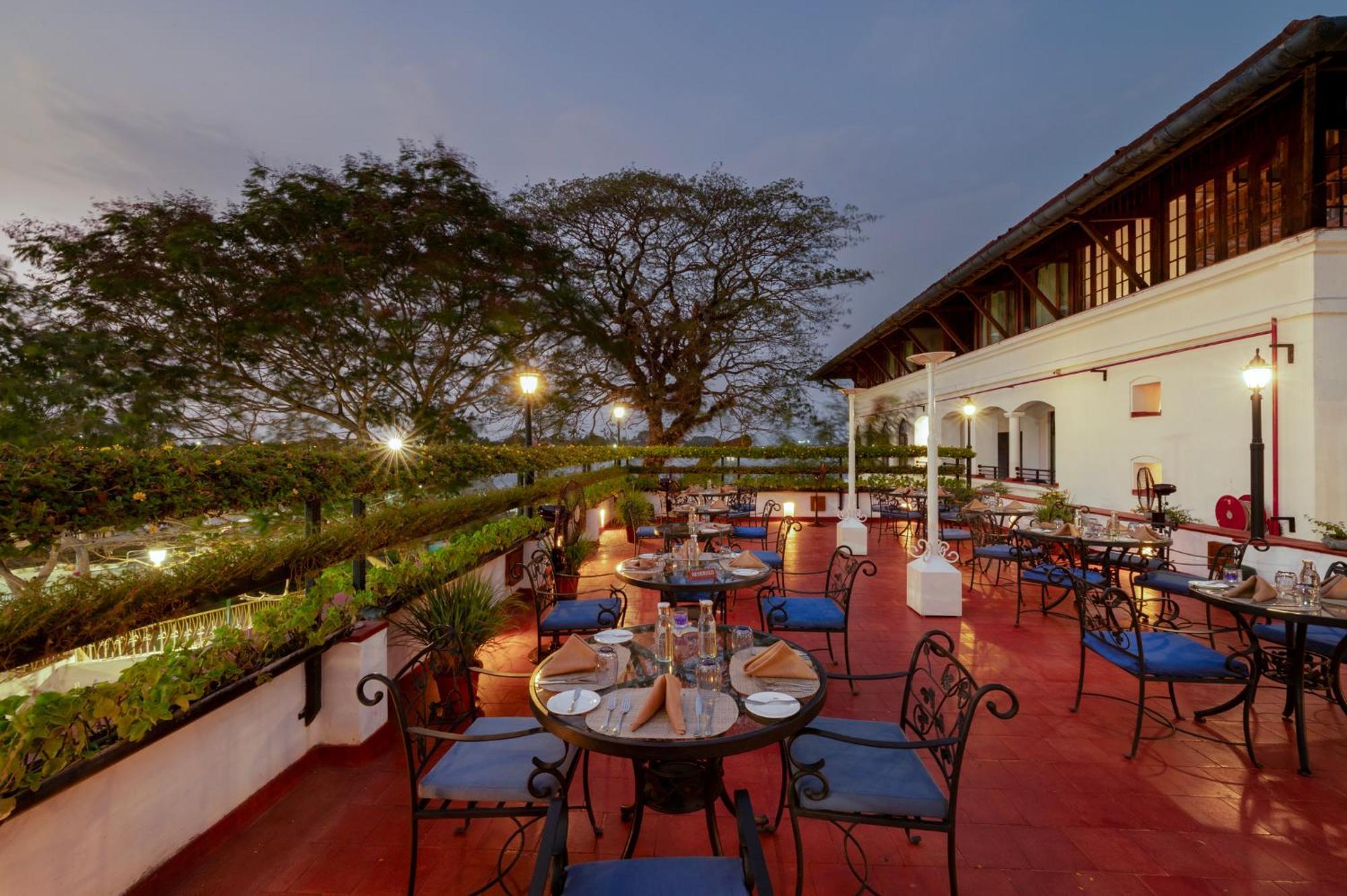 Hotel Brunton Boatyard - A Cgh Earth Experience Kochi
