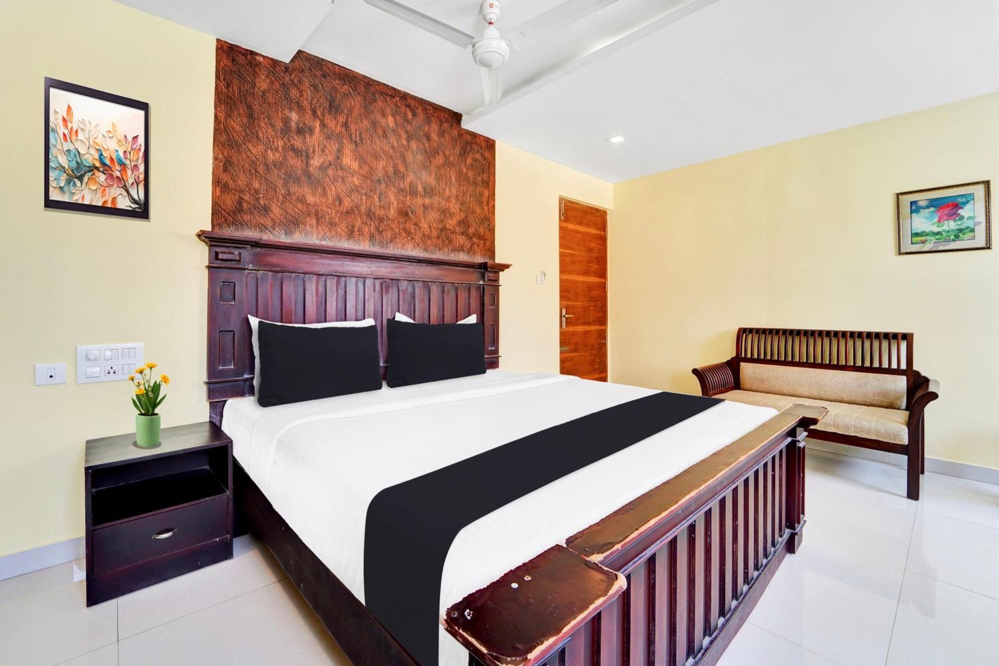Super Townhouse Ernakulam North Hotel 3*