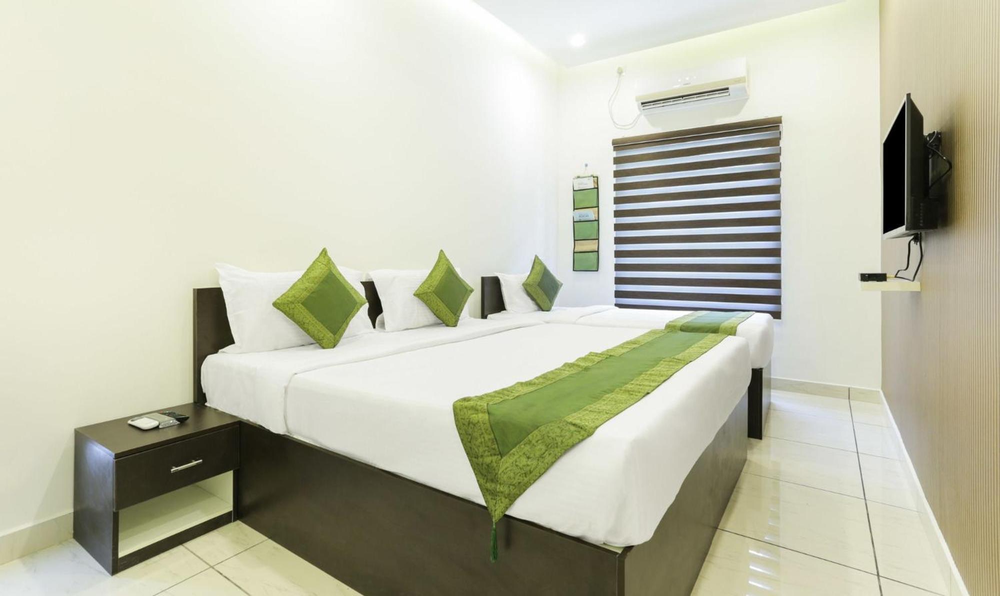 F Square Hotel Kochi