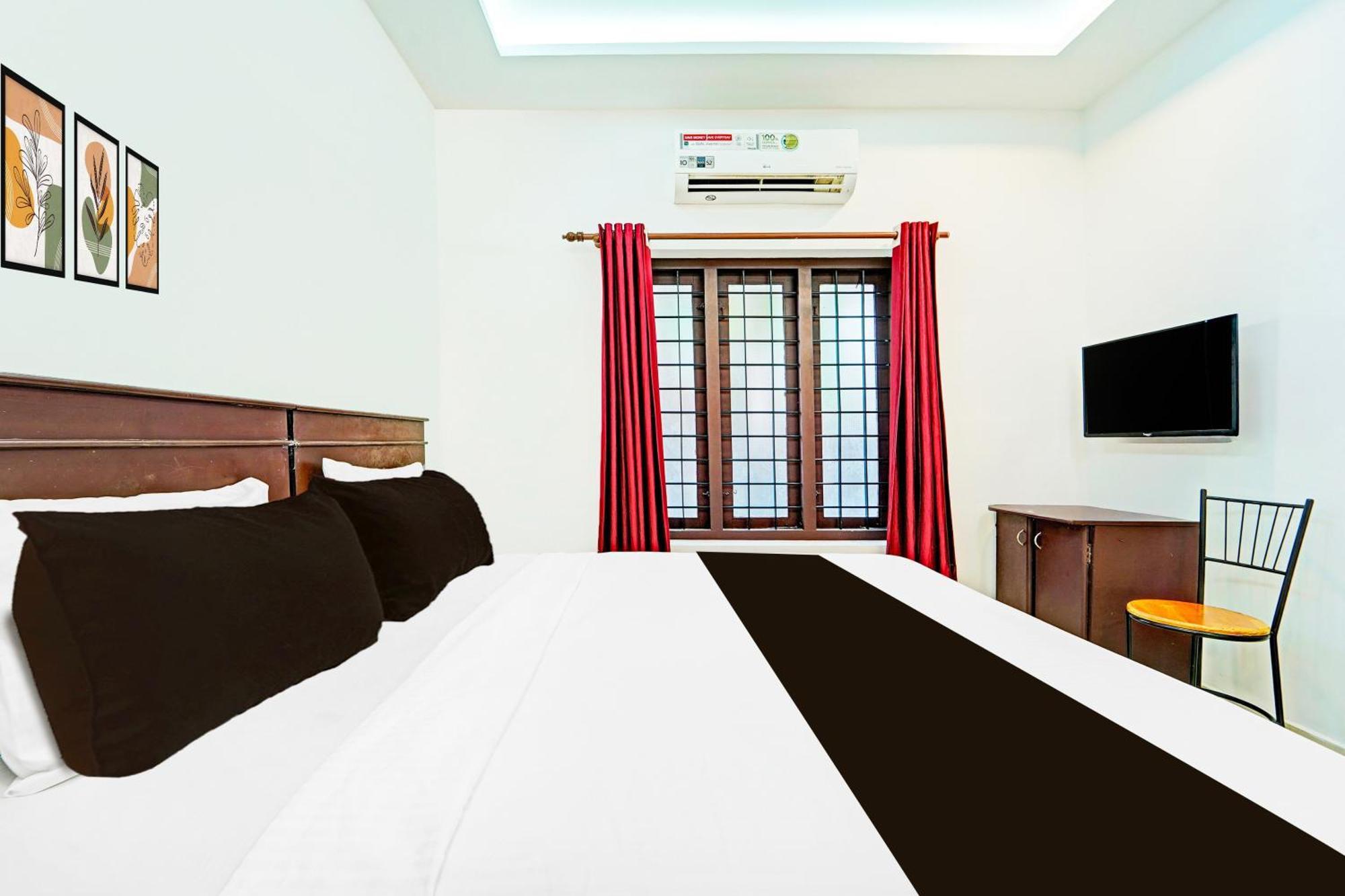 Super O Srm Road Hotel 4*