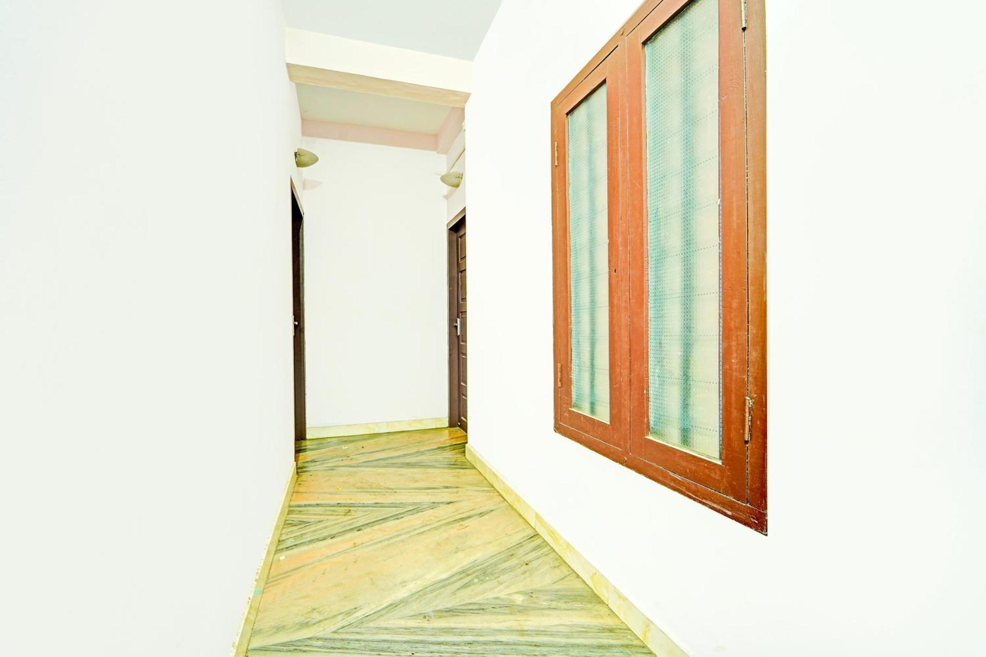 Super O Srm Road Hotel Kochi