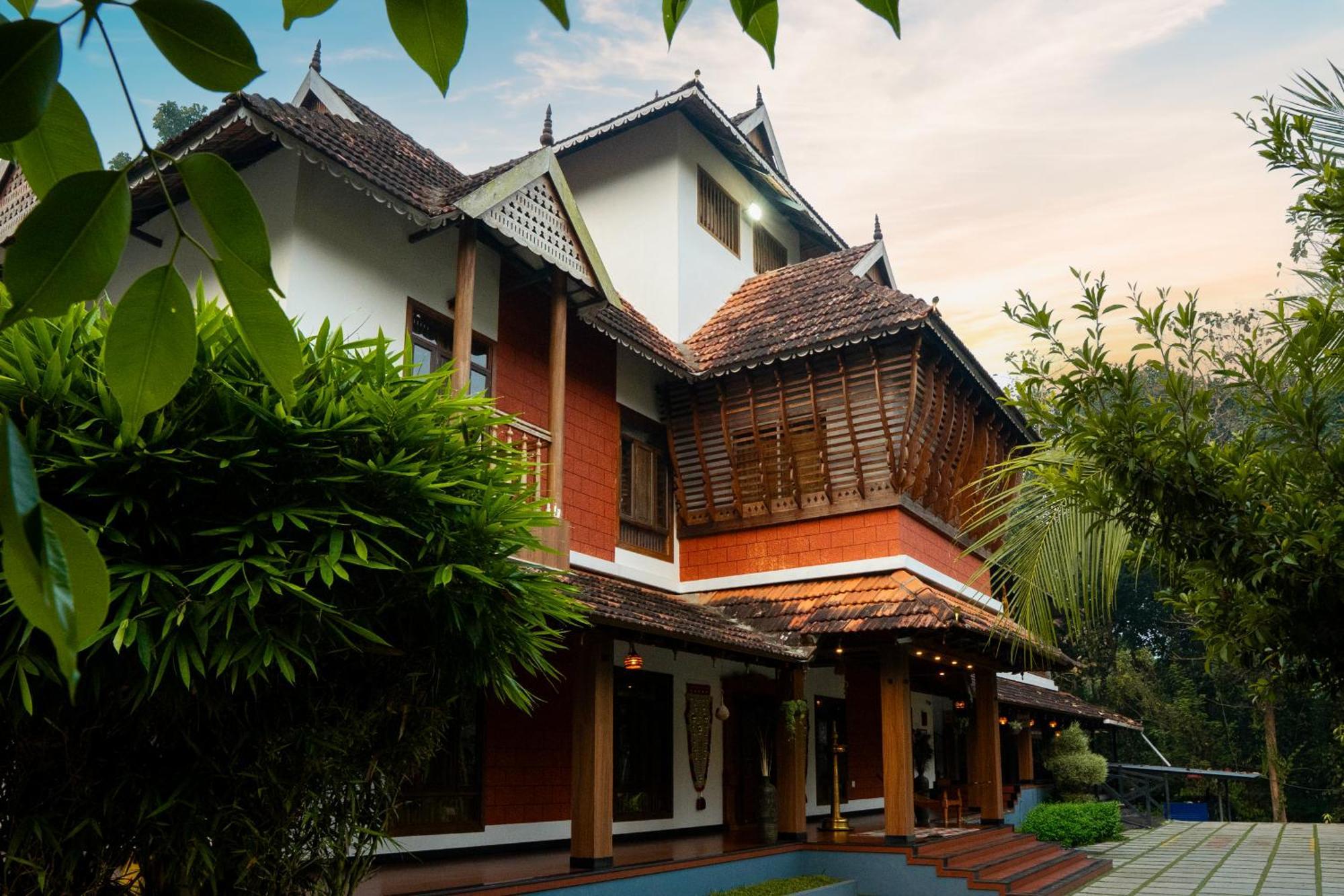 Vajra Ayurveda And Yoga Retreat *