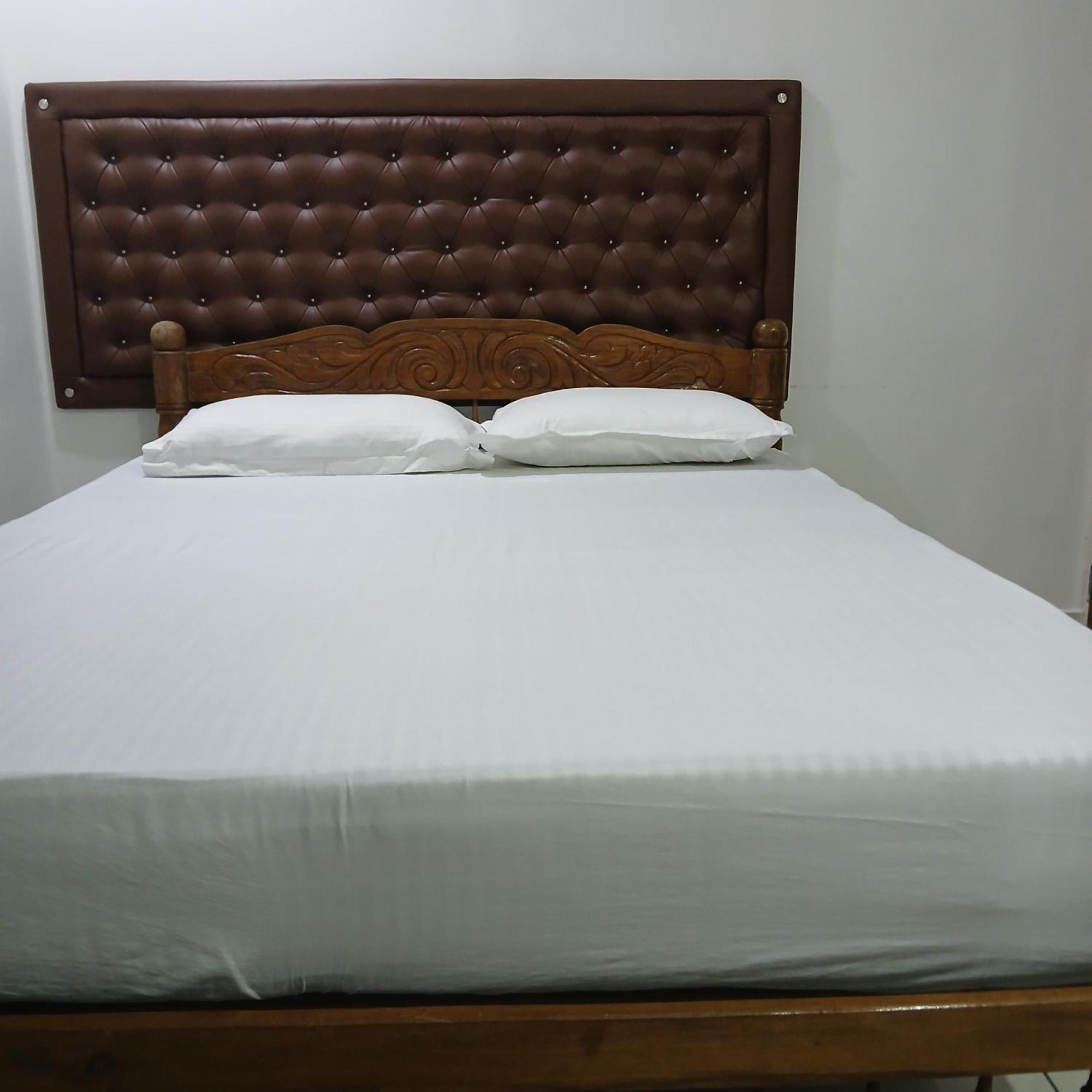 Annies Kochi