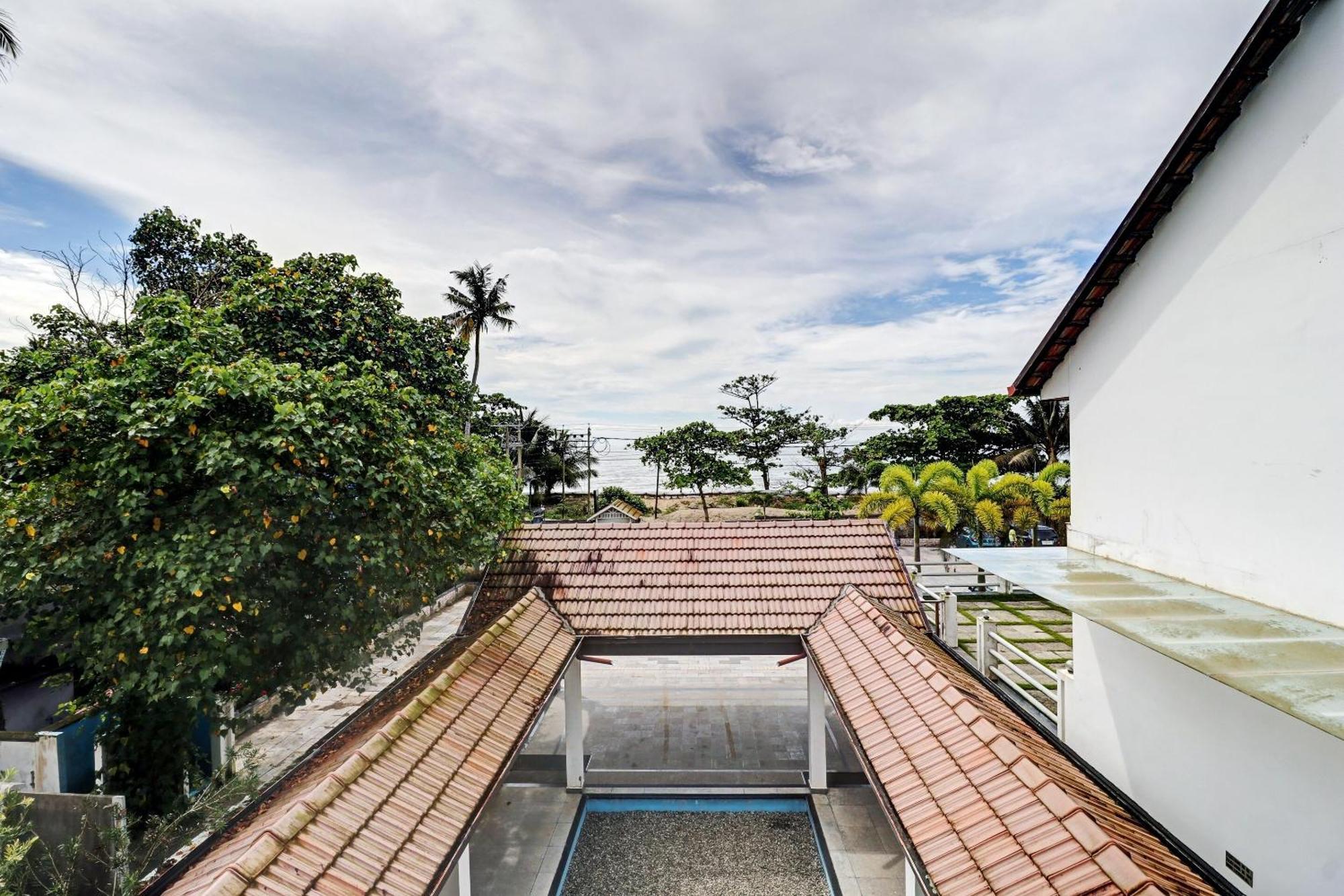 Hotel Townhouse Oak Edassery's Sealine 4*