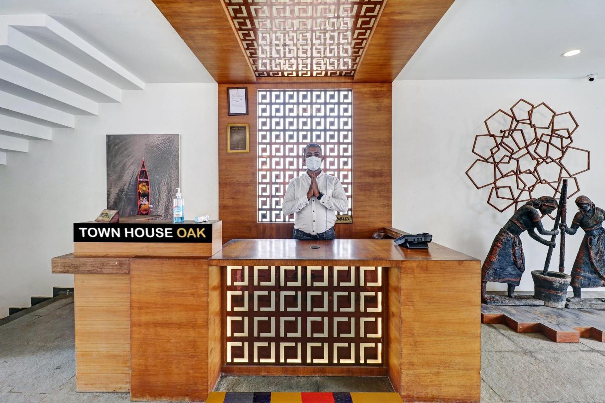 Hotel Townhouse Oak Edassery's Sealine 4*
