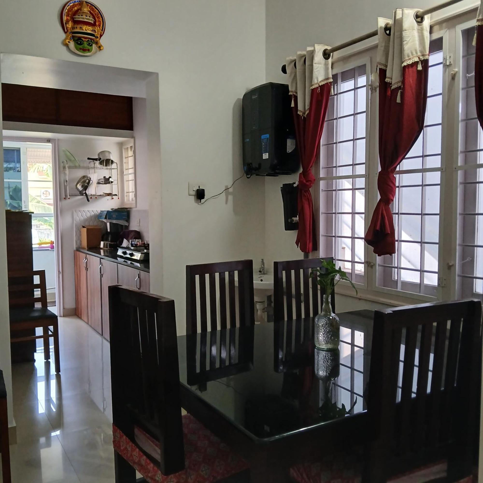 Annies Kochi