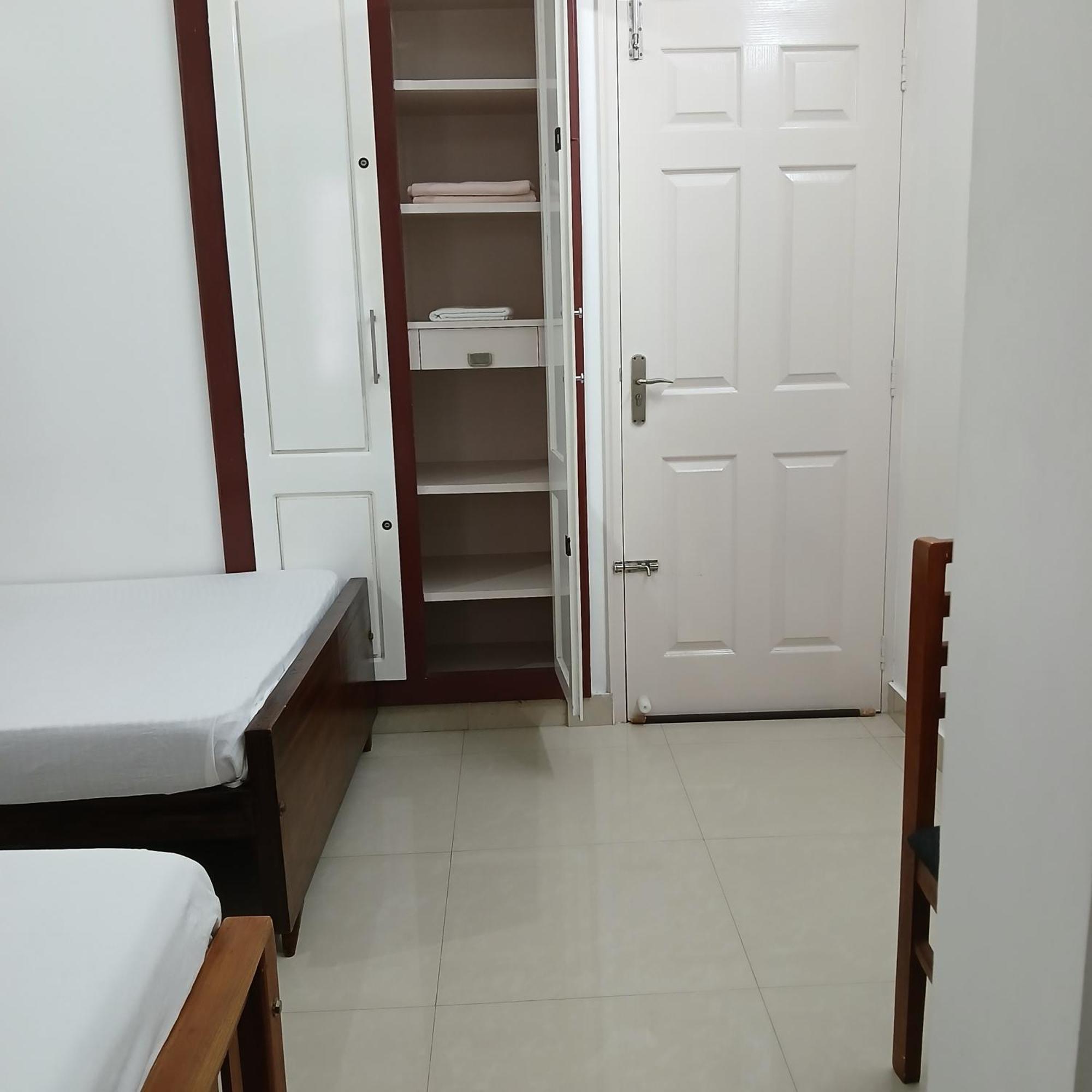 Annies Kochi
