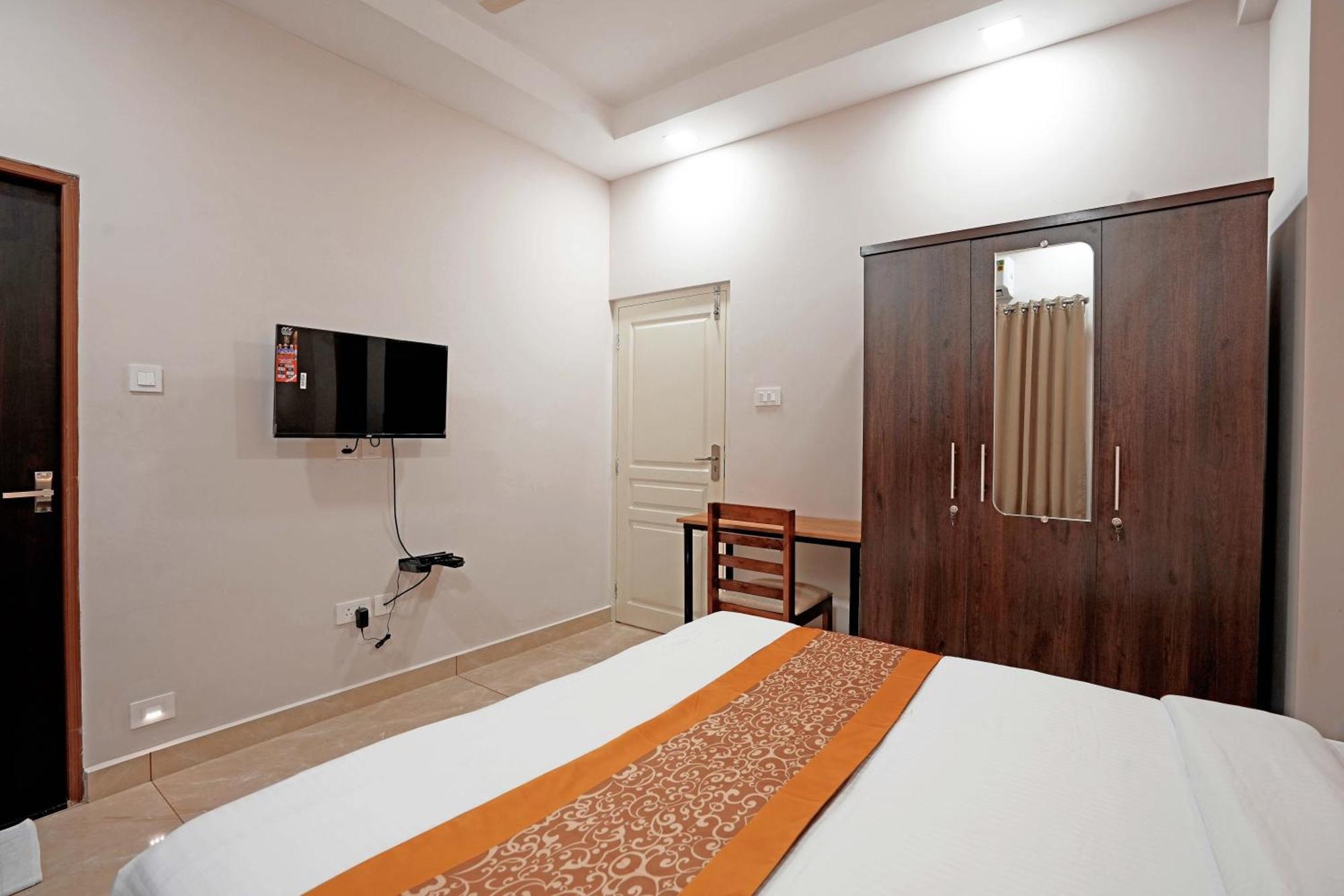 Greenview Velora Suits * Kochi