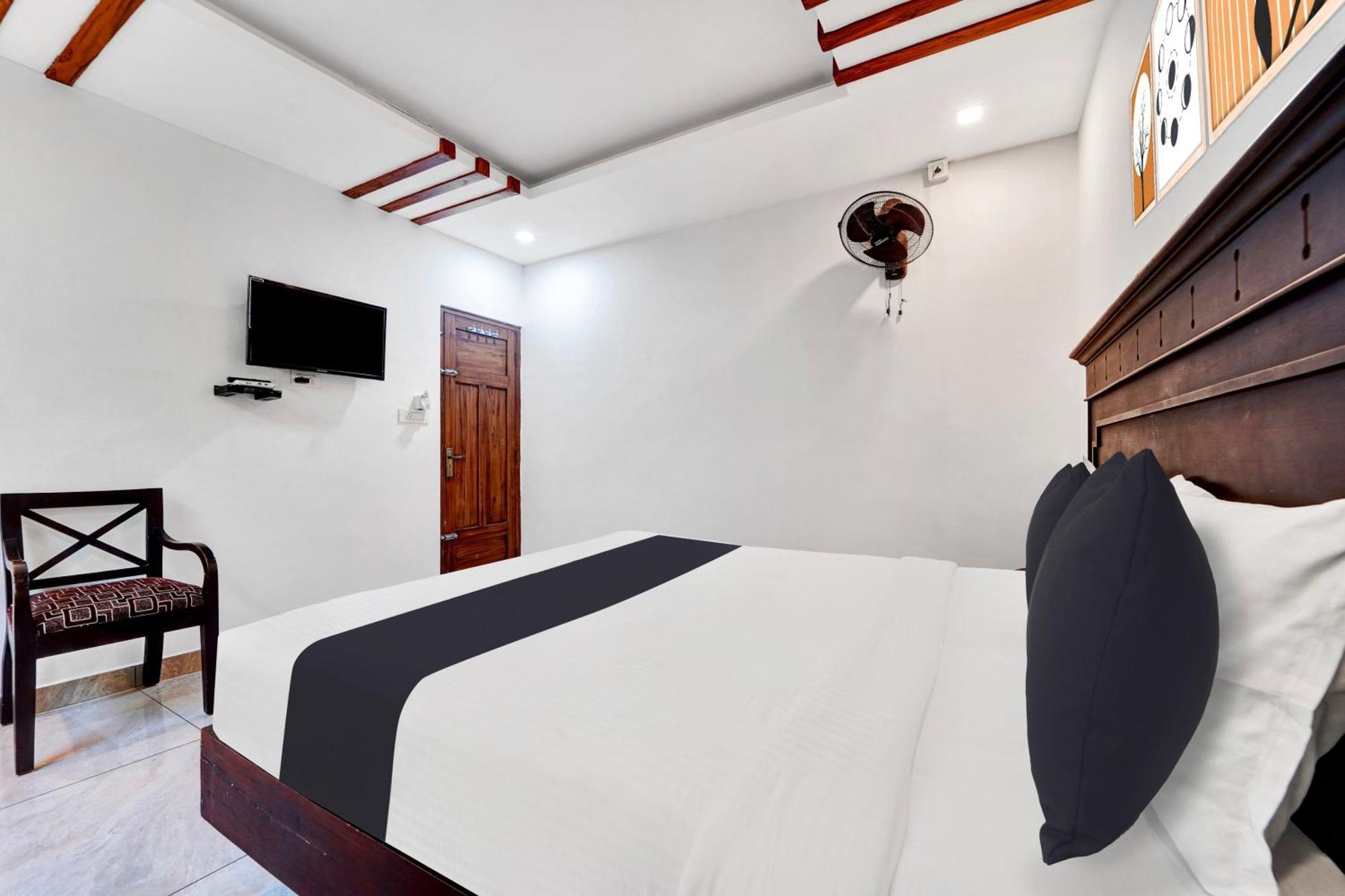 Super O Ernakulam Near North Railway Station Kochi