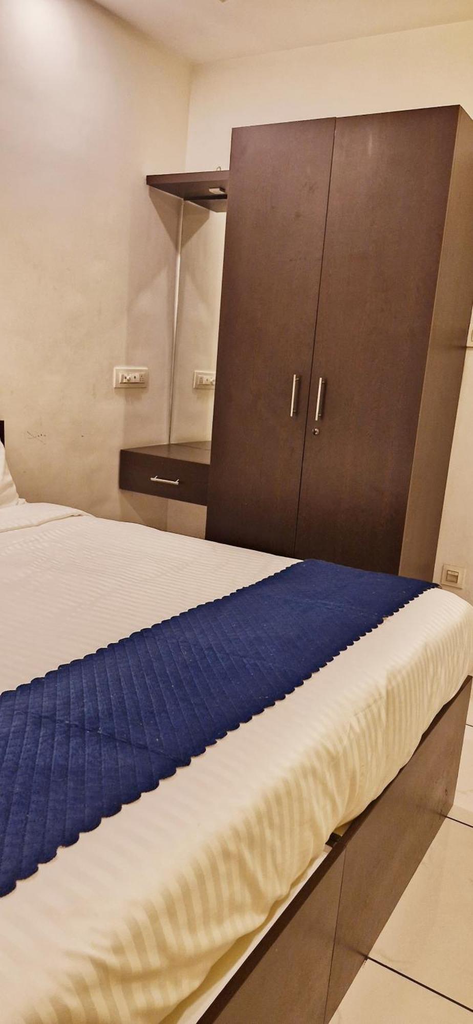 F Square Hotel Kochi