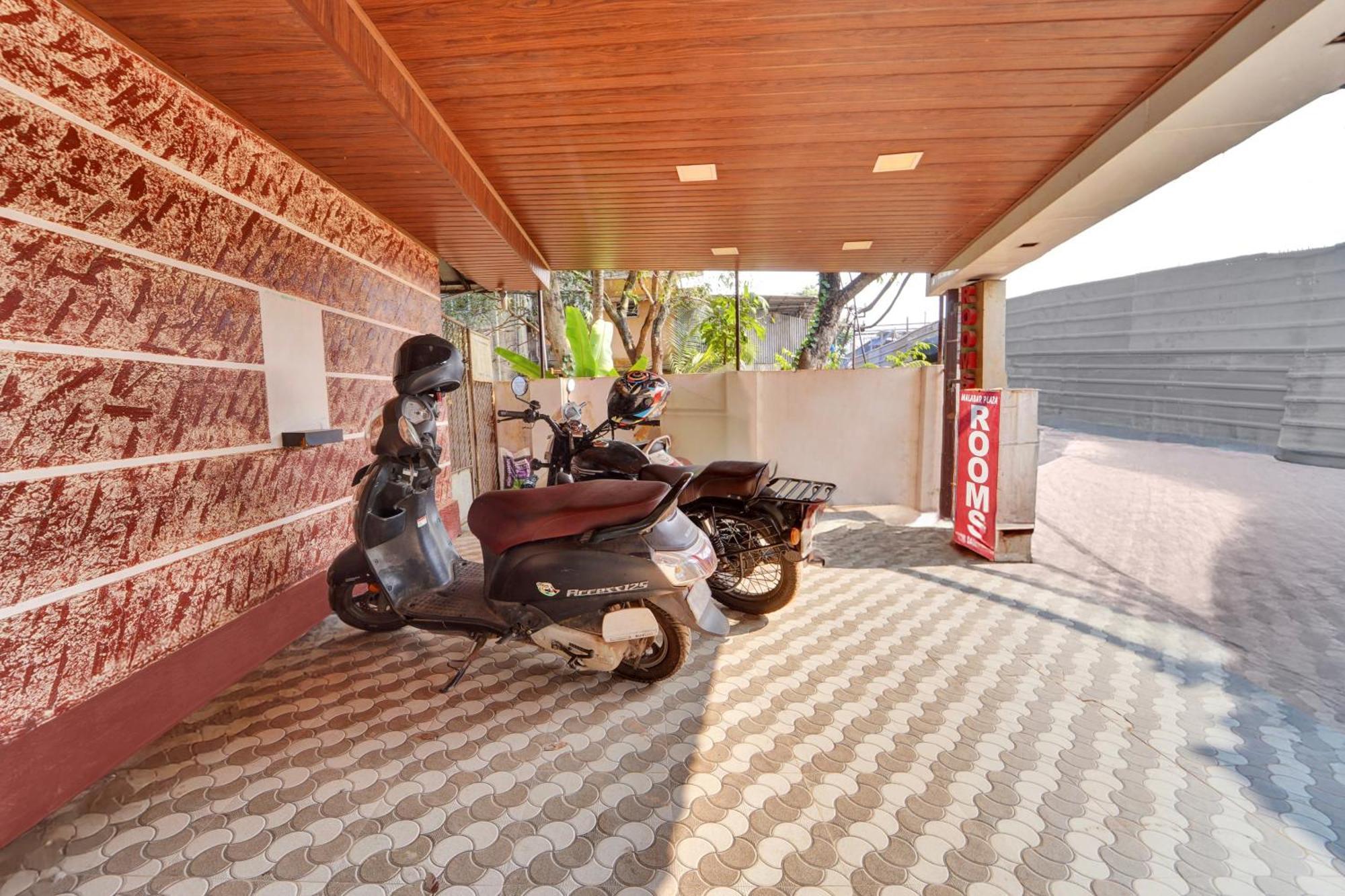 Hotel Super O Ernakulam Near North Railway Station