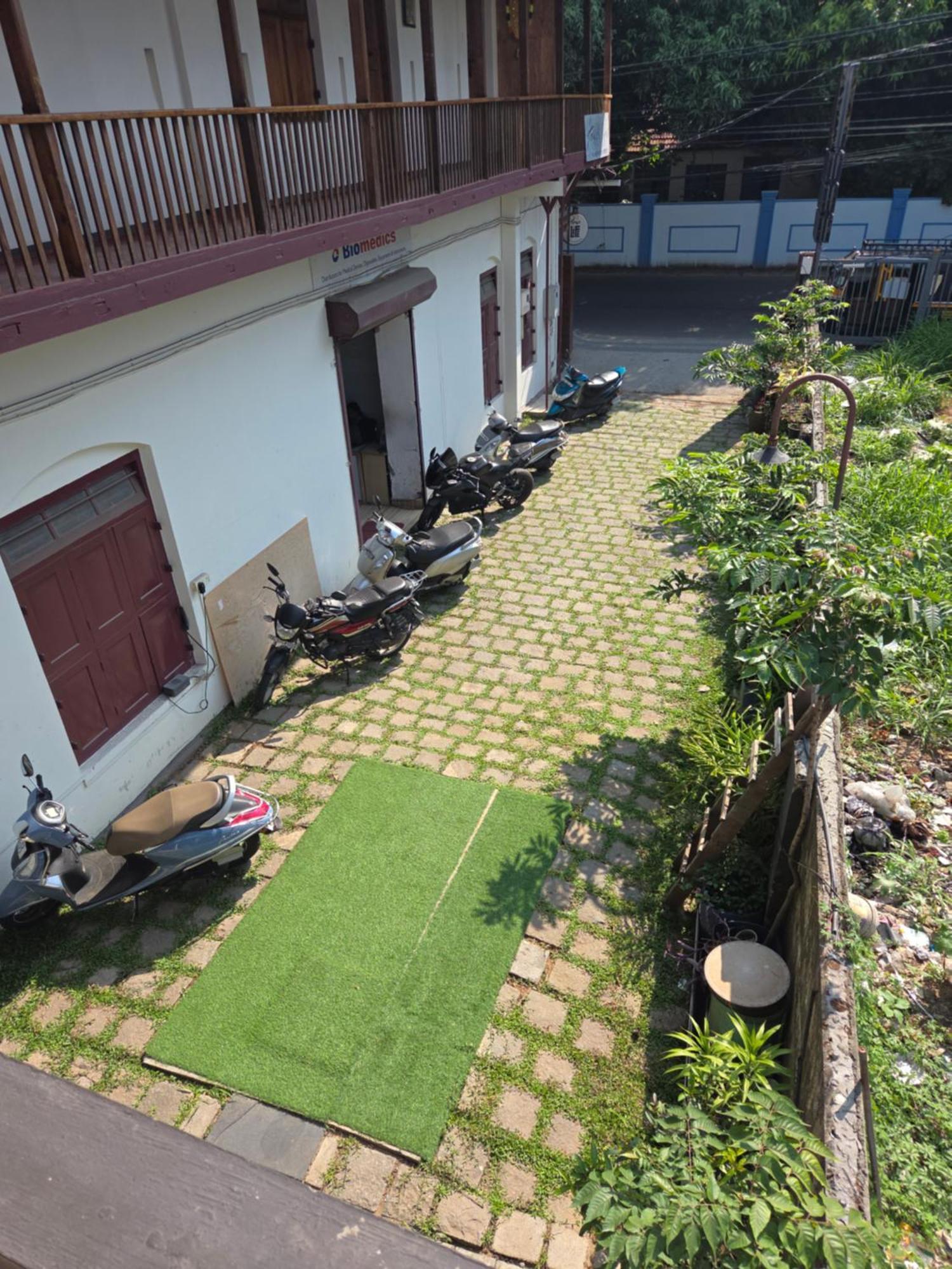 Homestay Kowdi House - A Heritage *