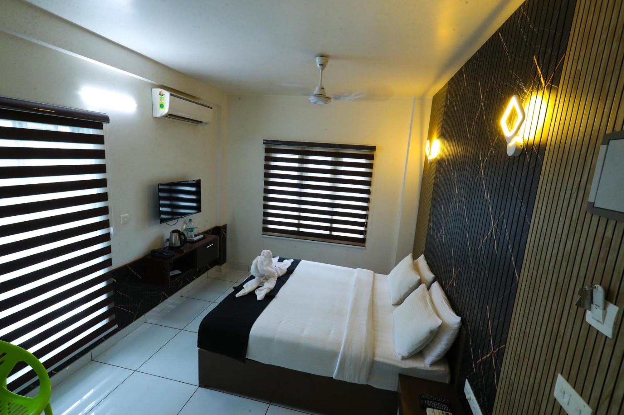 D-green Hotel 2*