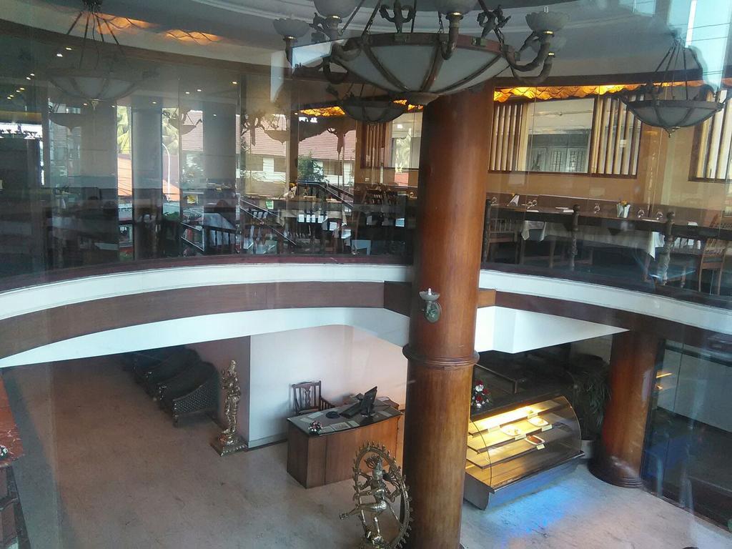 The Woods Manor Mg Road