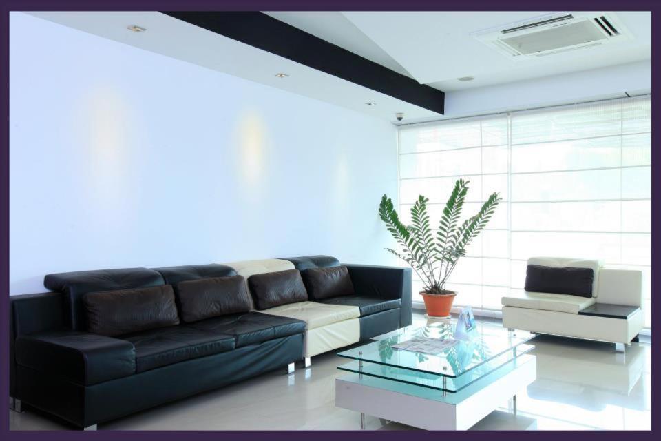 Super Townhouse Malabar Illam Hotel Kochi